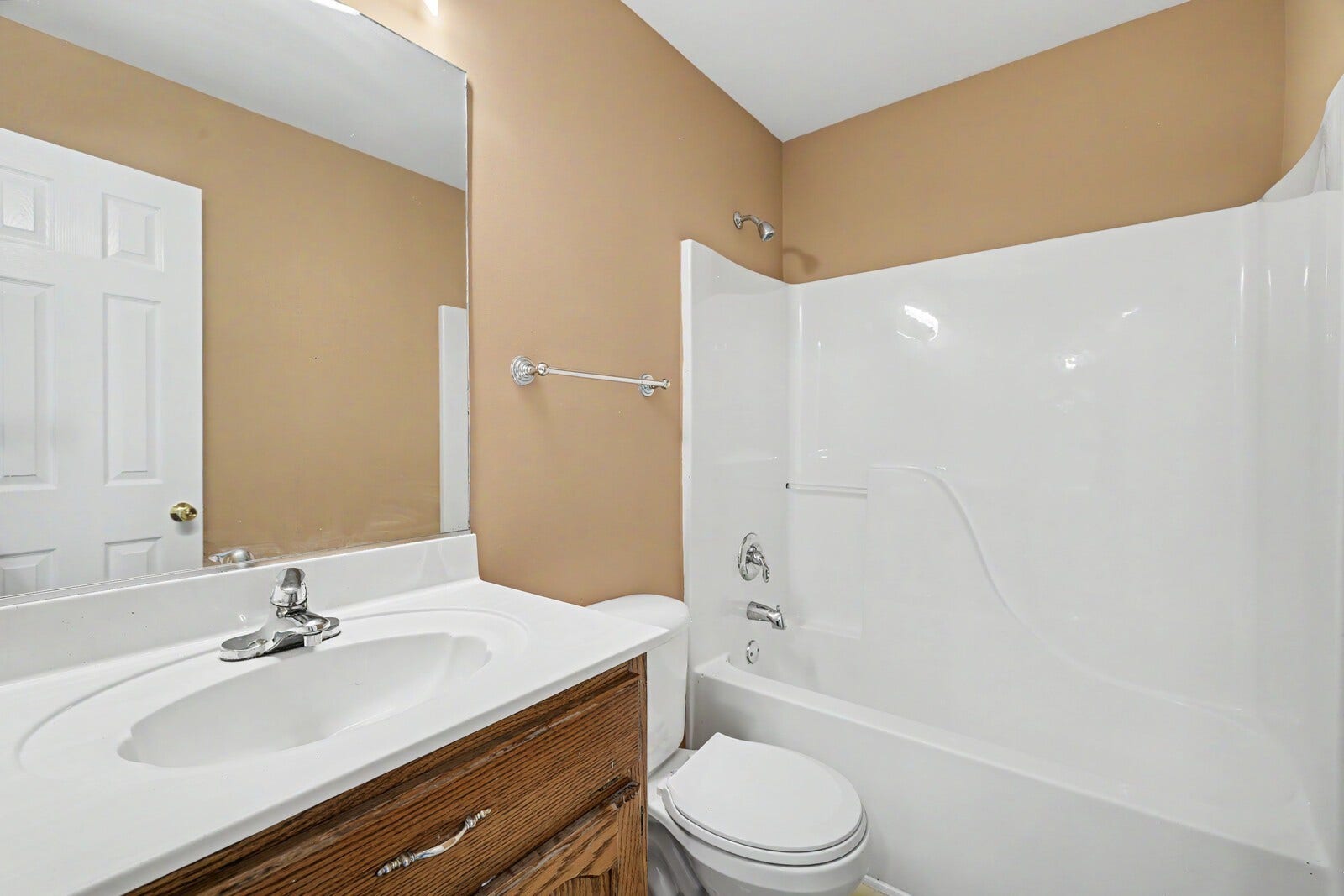 1612 London Dr, Columbia, TN 38401 1612 London Dr, Columbia, TN 38401