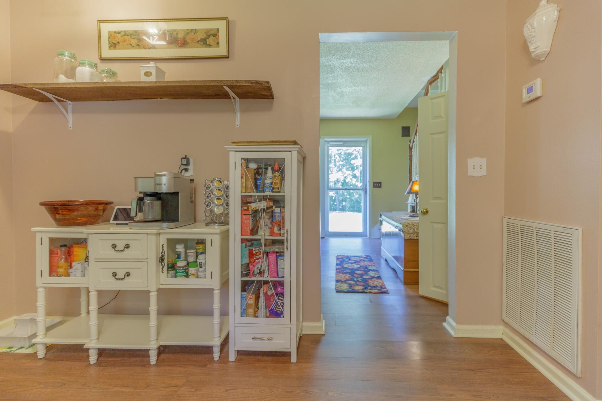 9328 Branford Drive, Soddy Daisy, TN 37379 9328 Branford Drive, Soddy Daisy, TN 37379