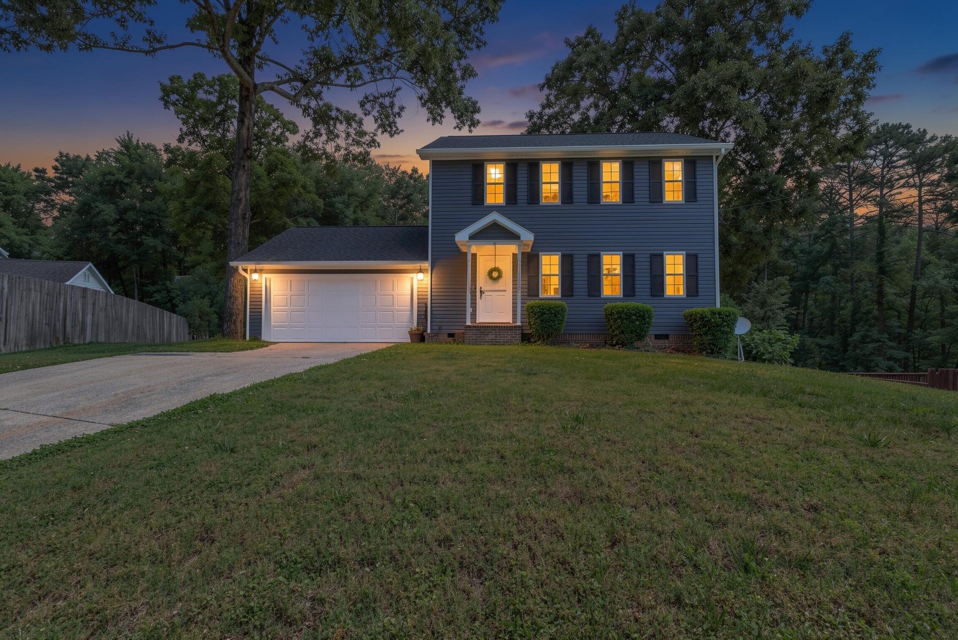 9328 Branford Drive, Soddy Daisy, TN 37379 9328 Branford Drive, Soddy Daisy, TN 37379