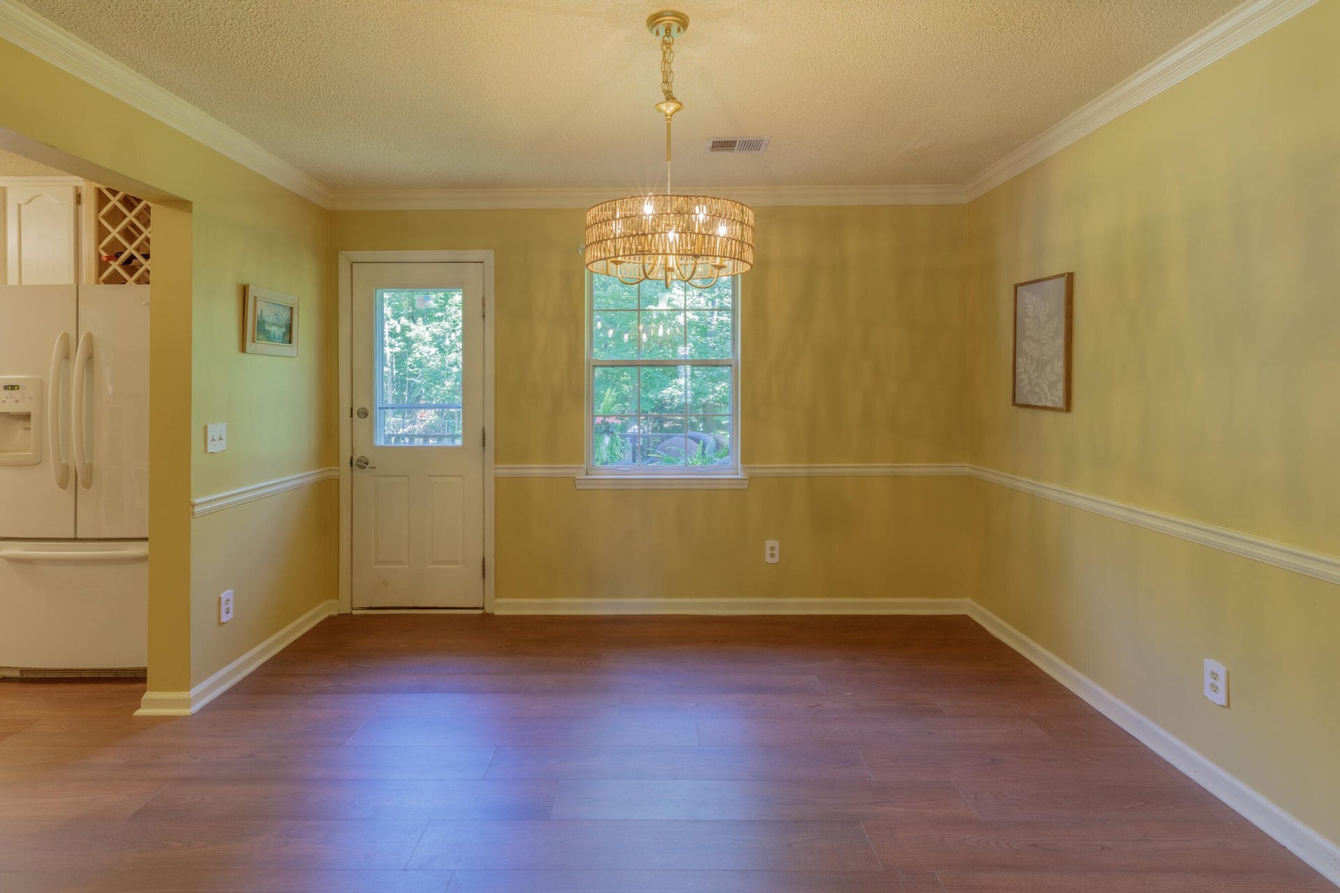 9328 Branford Drive, Soddy Daisy, TN 37379 9328 Branford Drive, Soddy Daisy, TN 37379