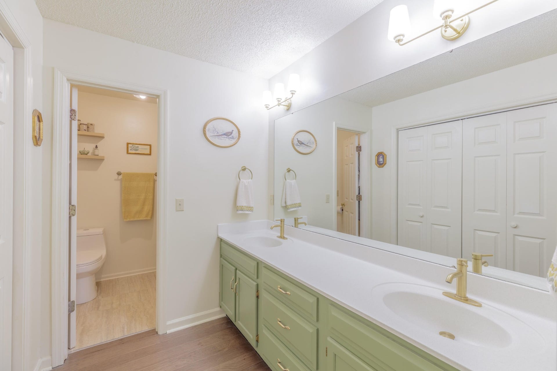 9328 Branford Drive, Soddy Daisy, TN 37379 9328 Branford Drive, Soddy Daisy, TN 37379