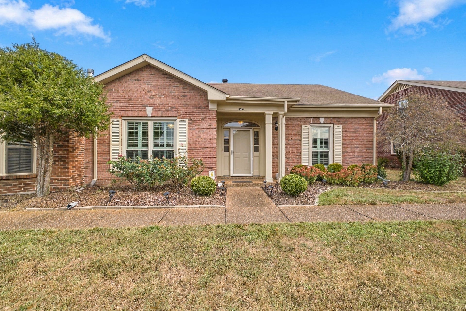 8515 Sawyer Brown Rd, Nashville, TN 37221 8515 Sawyer Brown Rd, Nashville, TN 37221