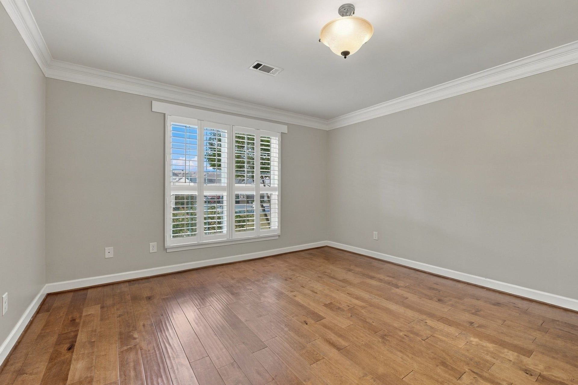8515 Sawyer Brown Rd, Nashville, TN 37221 8515 Sawyer Brown Rd, Nashville, TN 37221