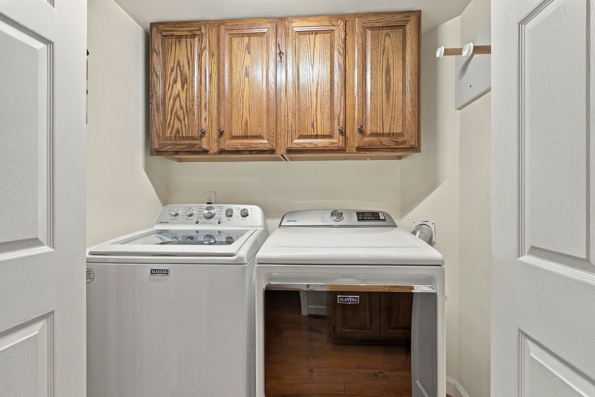 8515 Sawyer Brown Rd, Nashville, TN 37221 8515 Sawyer Brown Rd, Nashville, TN 37221