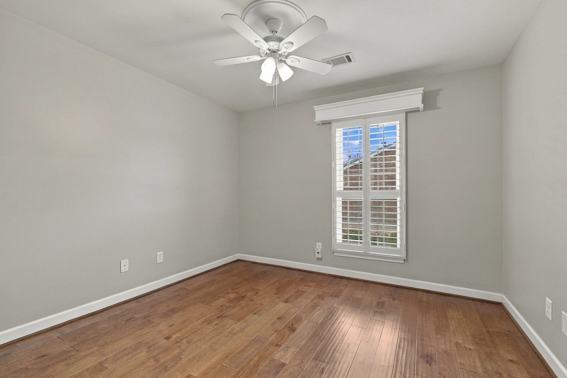 8515 Sawyer Brown Rd, Nashville, TN 37221 8515 Sawyer Brown Rd, Nashville, TN 37221