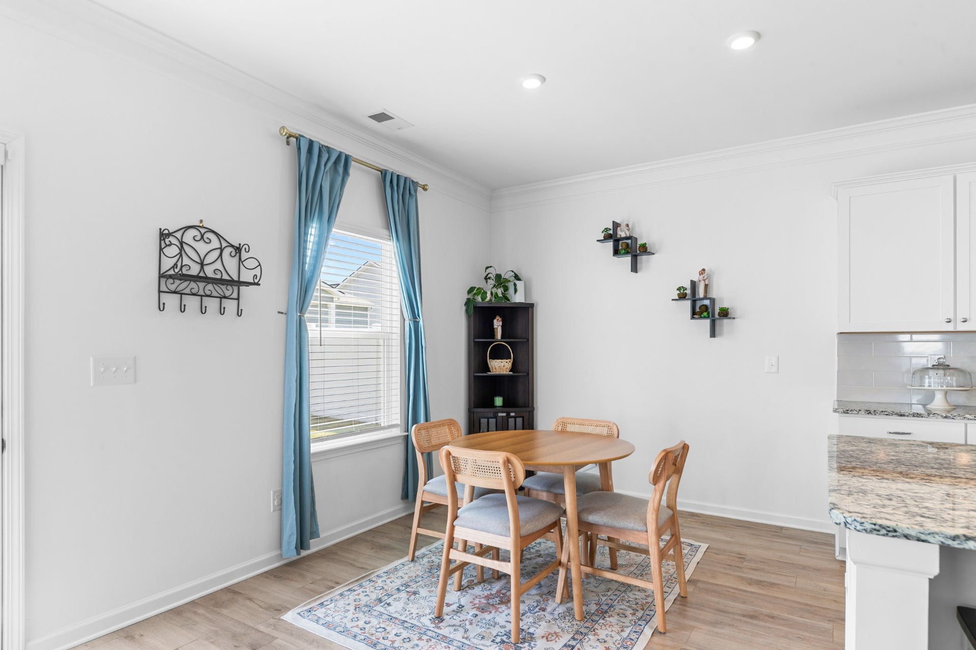 218 Stonewall Dr, Columbia, TN 38401 218 Stonewall Dr, Columbia, TN 38401