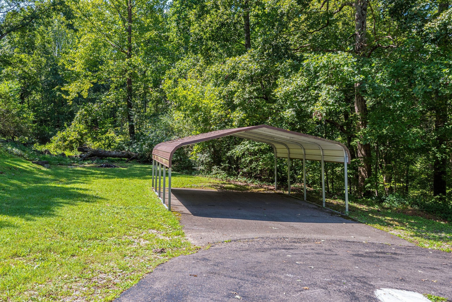 1860 Highway 70, Kingston Springs, TN 37082 1860 Highway 70, Kingston Springs, TN 37082