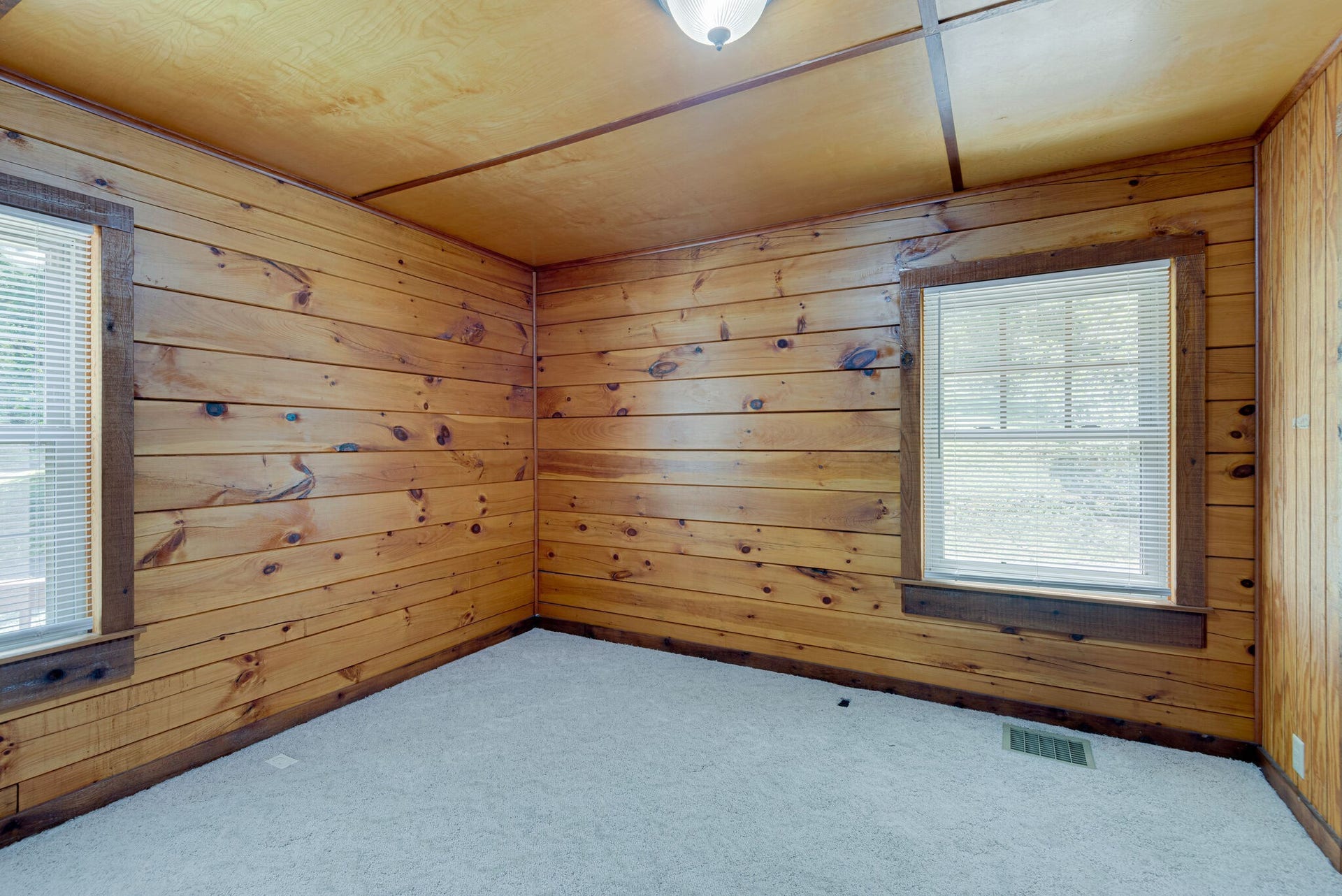 1860 Highway 70, Kingston Springs, TN 37082 1860 Highway 70, Kingston Springs, TN 37082