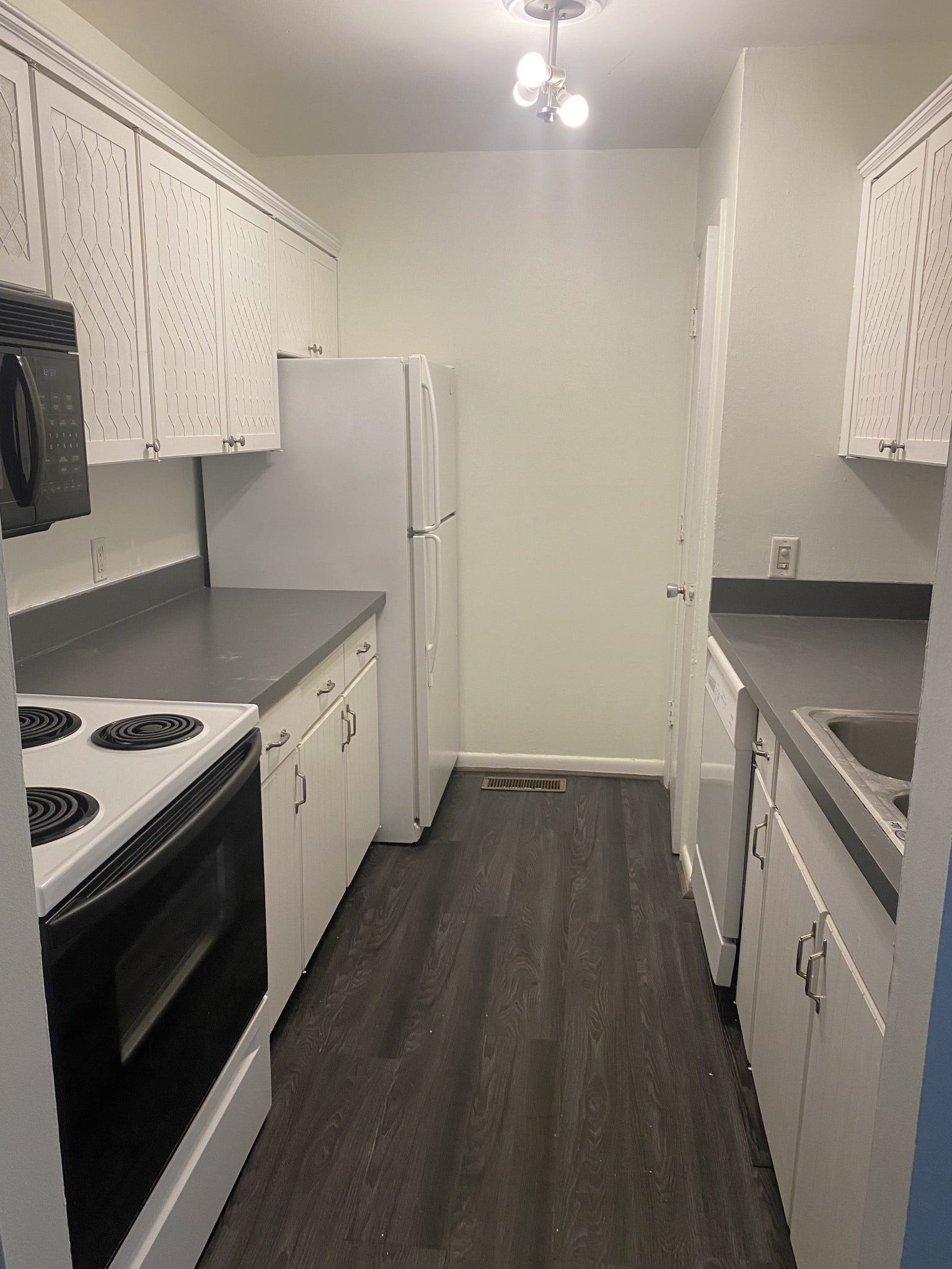 3520 West End, #5, Nashville, TN 37205