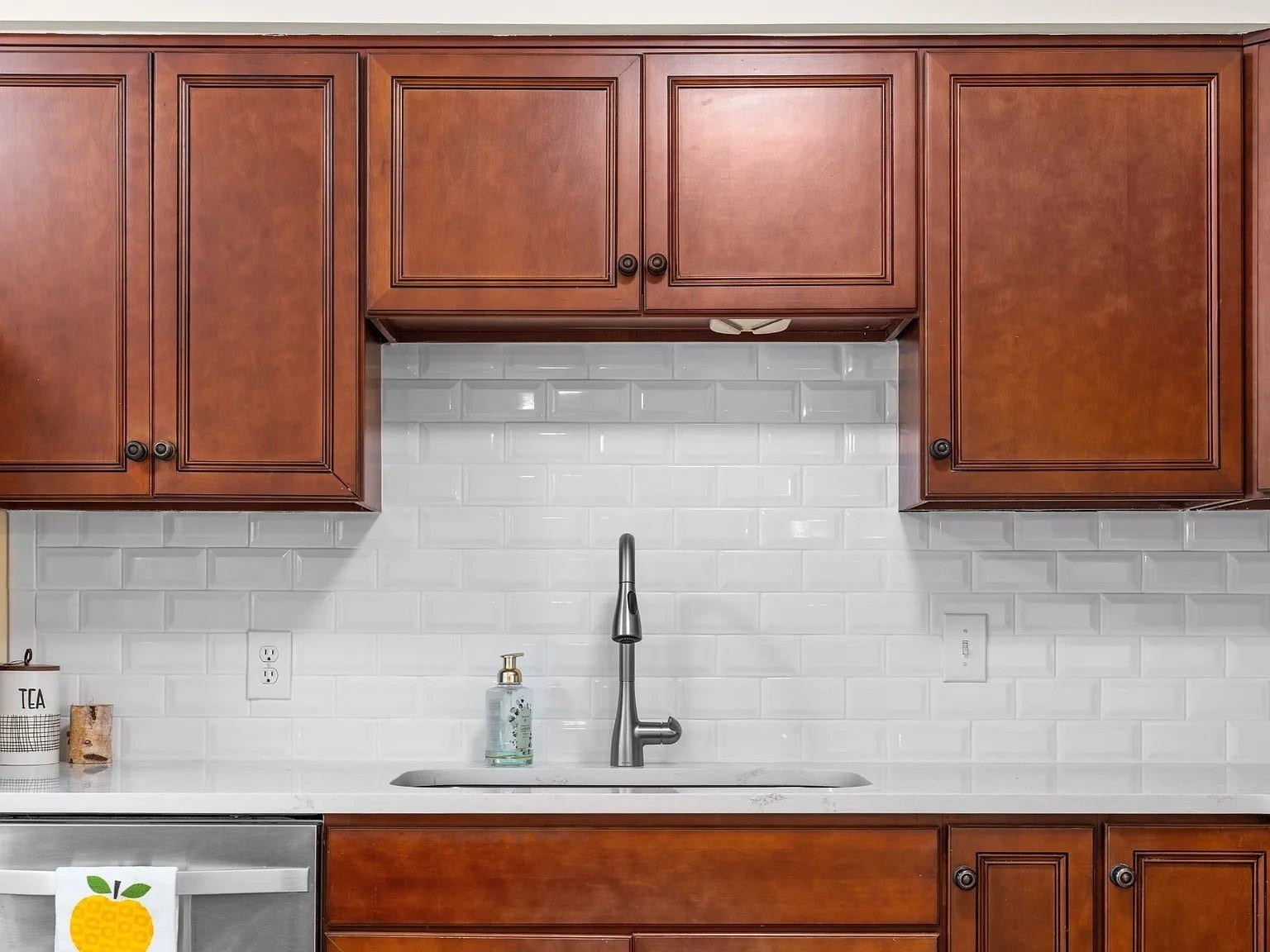126 Gatone Dr, Hendersonville, TN 37075 126 Gatone Dr, Hendersonville, TN 37075