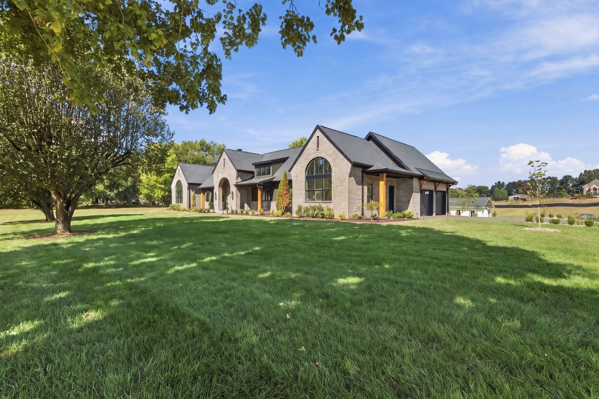 1001 Wright Branch Ct, Mount Juliet, TN 37122 Your view as you come home on Wright Branch Court and into your garage. The cedar columns provide the perfect balance to the exterior of this home