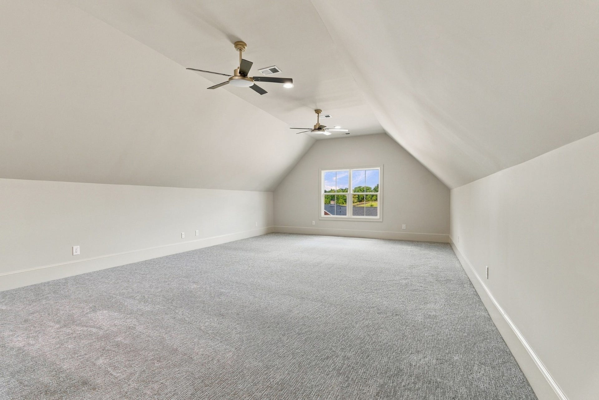 1001 Wright Branch Ct, Mount Juliet, TN 37122 The view out of the bonus room windows is gorgeous
