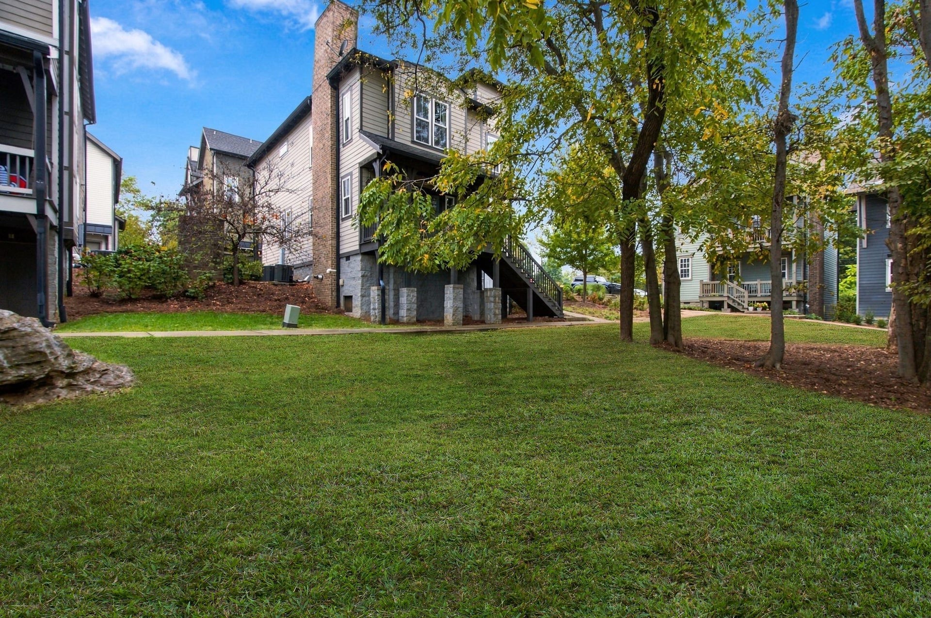 Just an enchanting setting in one of the loveliest parts of East Greenway Park