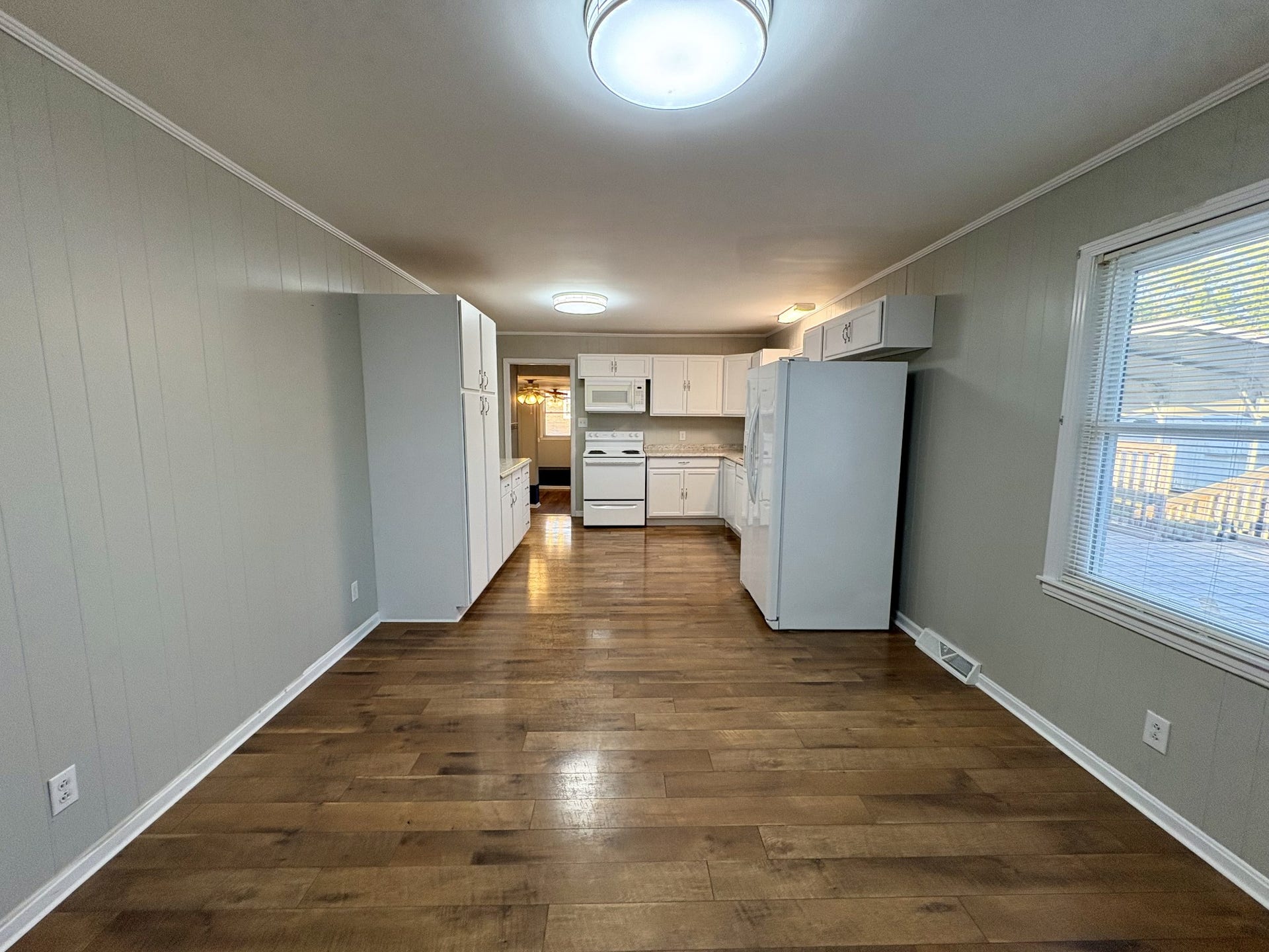 4005 McIntire Dr, Columbia, TN 38401 4005 McIntire Dr, Columbia, TN 38401
