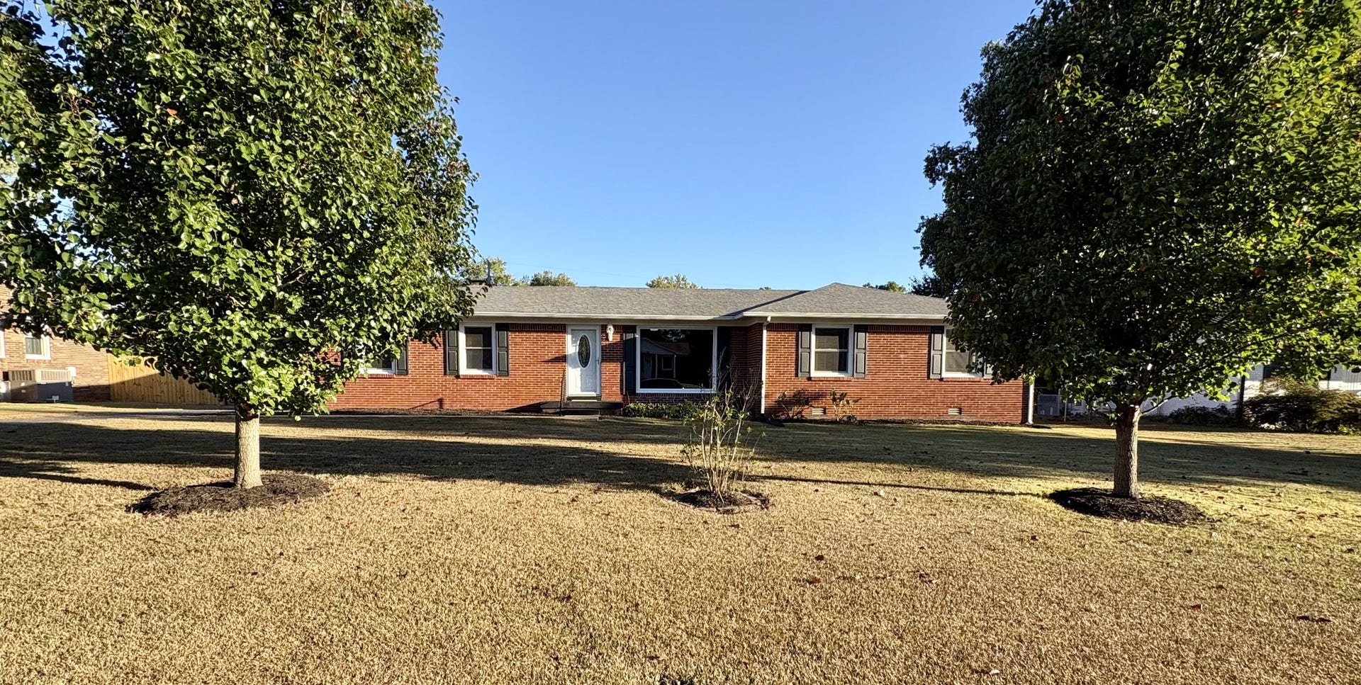 4005 McIntire Dr, Columbia, TN 38401 4005 McIntire Dr, Columbia, TN 38401