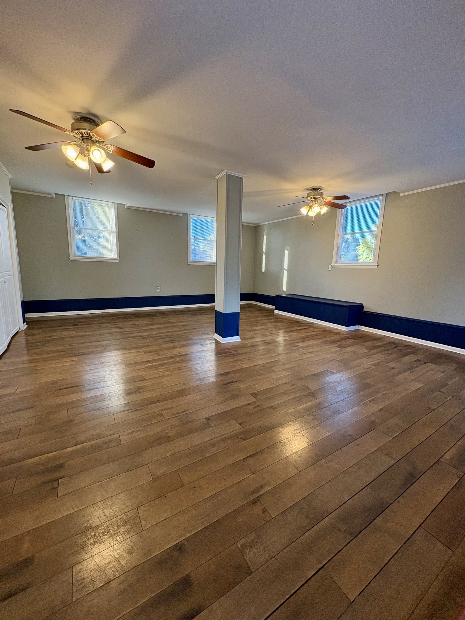 4005 McIntire Dr, Columbia, TN 38401 4005 McIntire Dr, Columbia, TN 38401