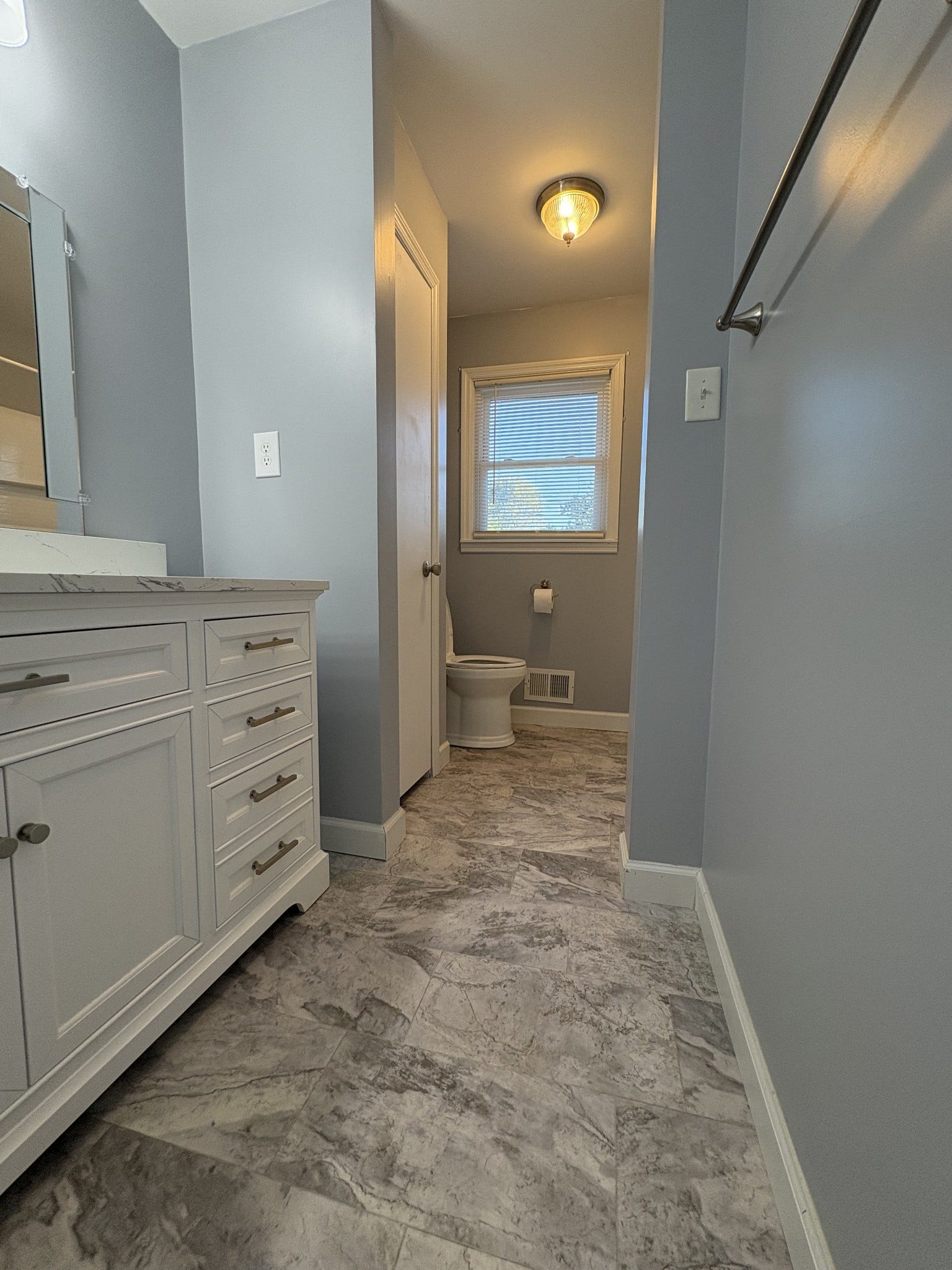 4005 McIntire Dr, Columbia, TN 38401 4005 McIntire Dr, Columbia, TN 38401