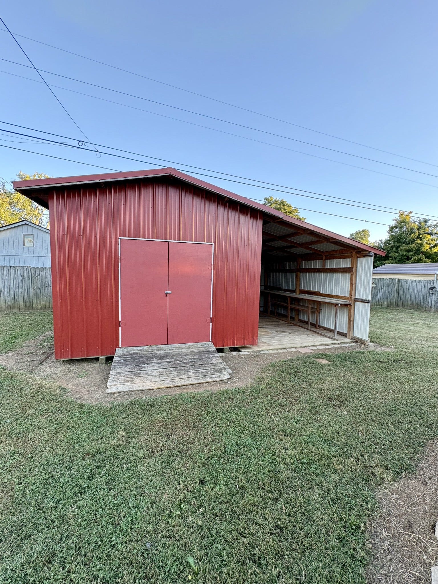 4005 McIntire Dr, Columbia, TN 38401 4005 McIntire Dr, Columbia, TN 38401
