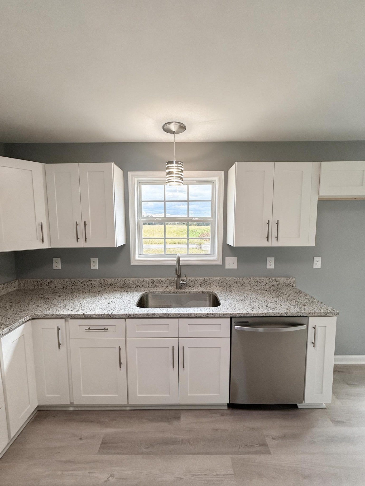 171 Rigling Rd, Loretto, TN 38469 171 Rigling Rd, Loretto, TN 38469