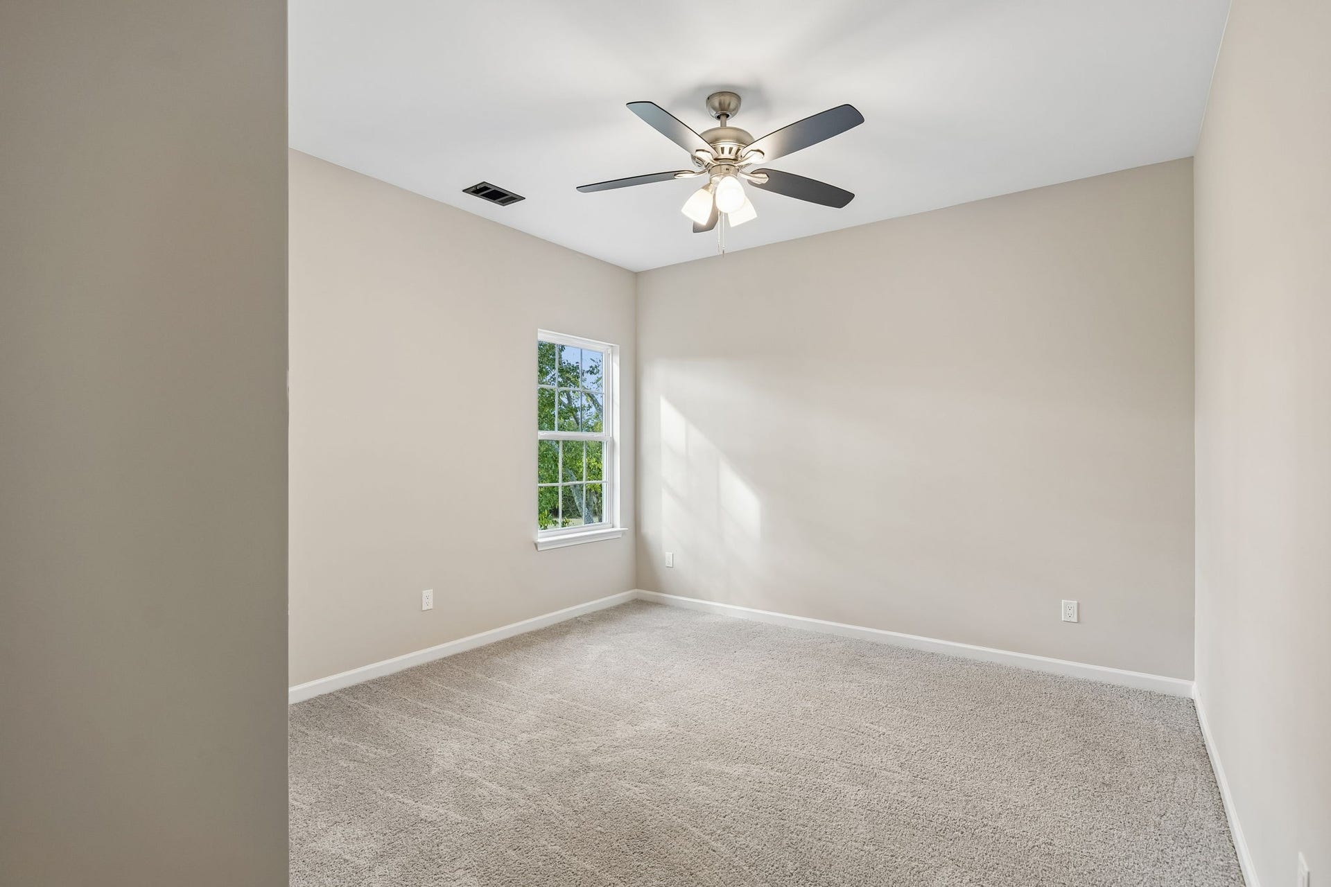 668 5th Ave N, Lewisburg, TN 37091 668 5th Ave N, Lewisburg, TN 37091
