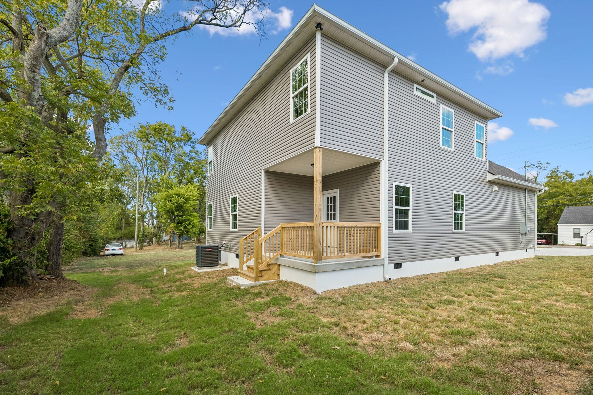 668 5th Ave N, Lewisburg, TN 37091 668 5th Ave N, Lewisburg, TN 37091