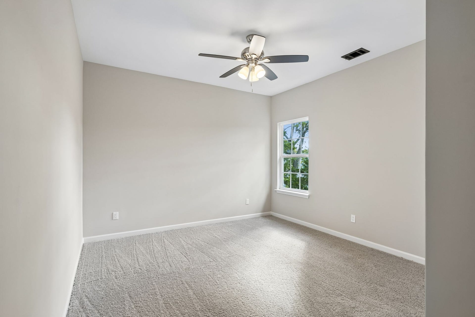 668 5th Ave N, Lewisburg, TN 37091 668 5th Ave N, Lewisburg, TN 37091