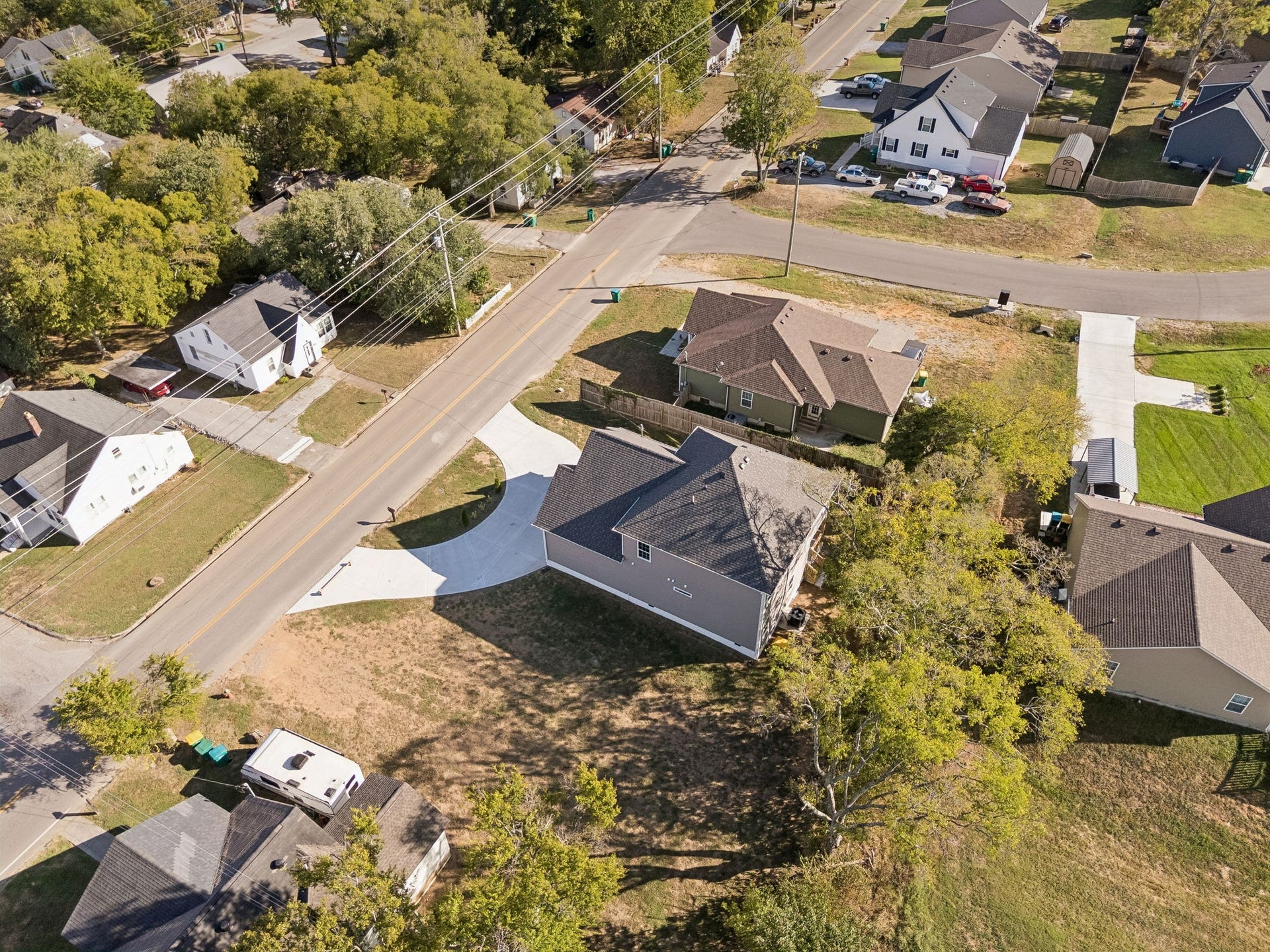 668 5th Ave N, Lewisburg, TN 37091 668 5th Ave N, Lewisburg, TN 37091