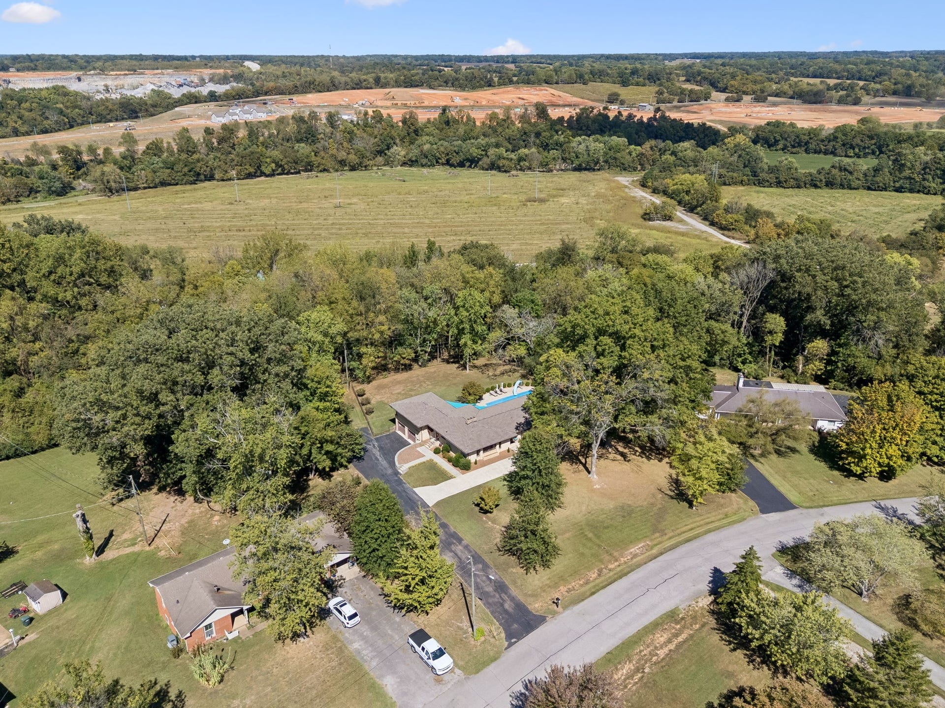 504 N Pawnee Dr, Springfield, TN 37172 504 N Pawnee Dr, Springfield, TN 37172