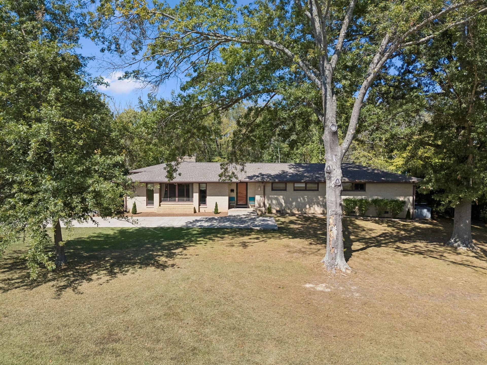 504 N Pawnee Dr, Springfield, TN 37172 504 N Pawnee Dr, Springfield, TN 37172
