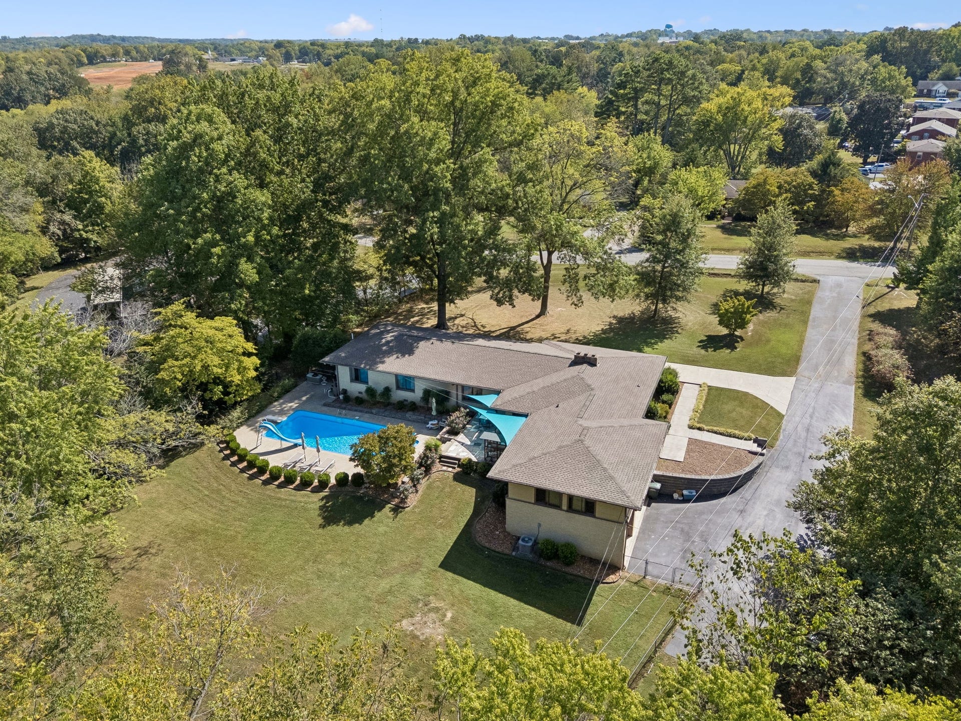 504 N Pawnee Dr, Springfield, TN 37172 504 N Pawnee Dr, Springfield, TN 37172