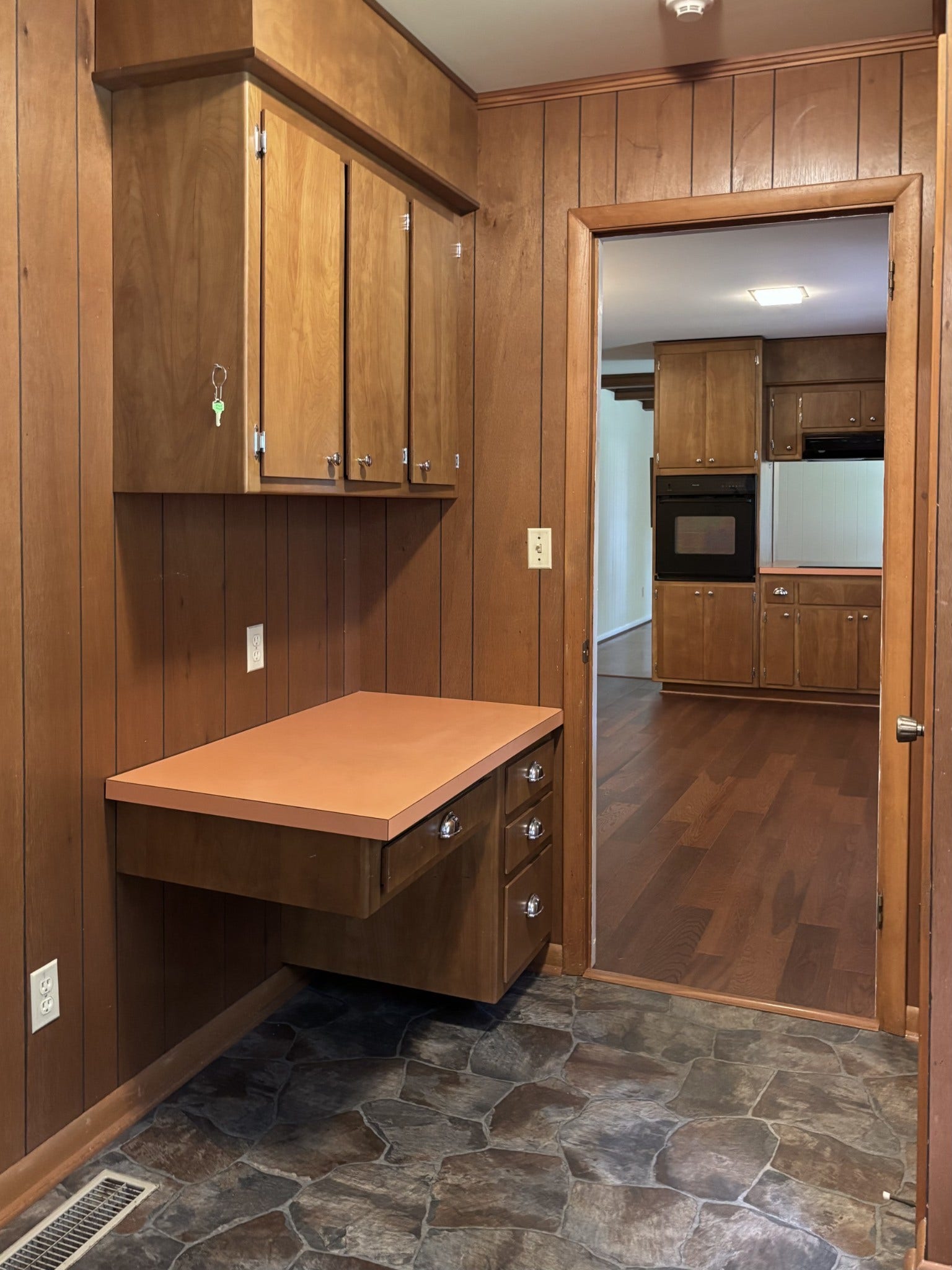 215 Sharondale Dr, Tullahoma, TN 37388 Utility Room