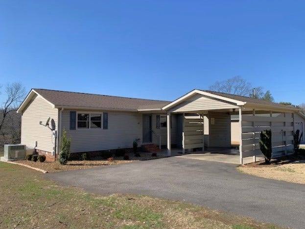 312 McKinney St, Estill Springs, TN 37330 312 McKinney St, Estill Springs, TN 37330