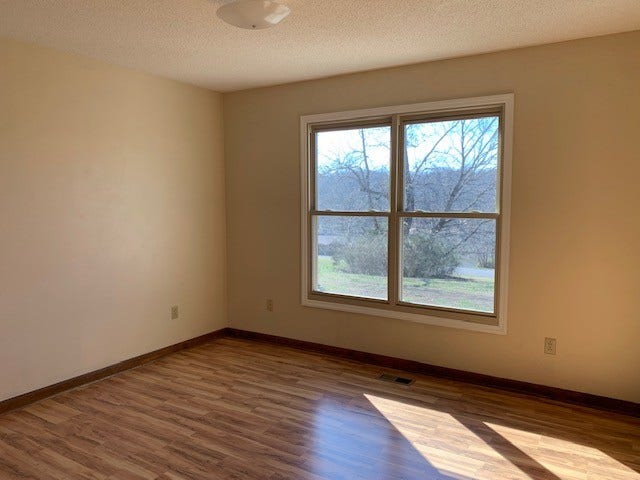 312 McKinney St, Estill Springs, TN 37330 2nd BR