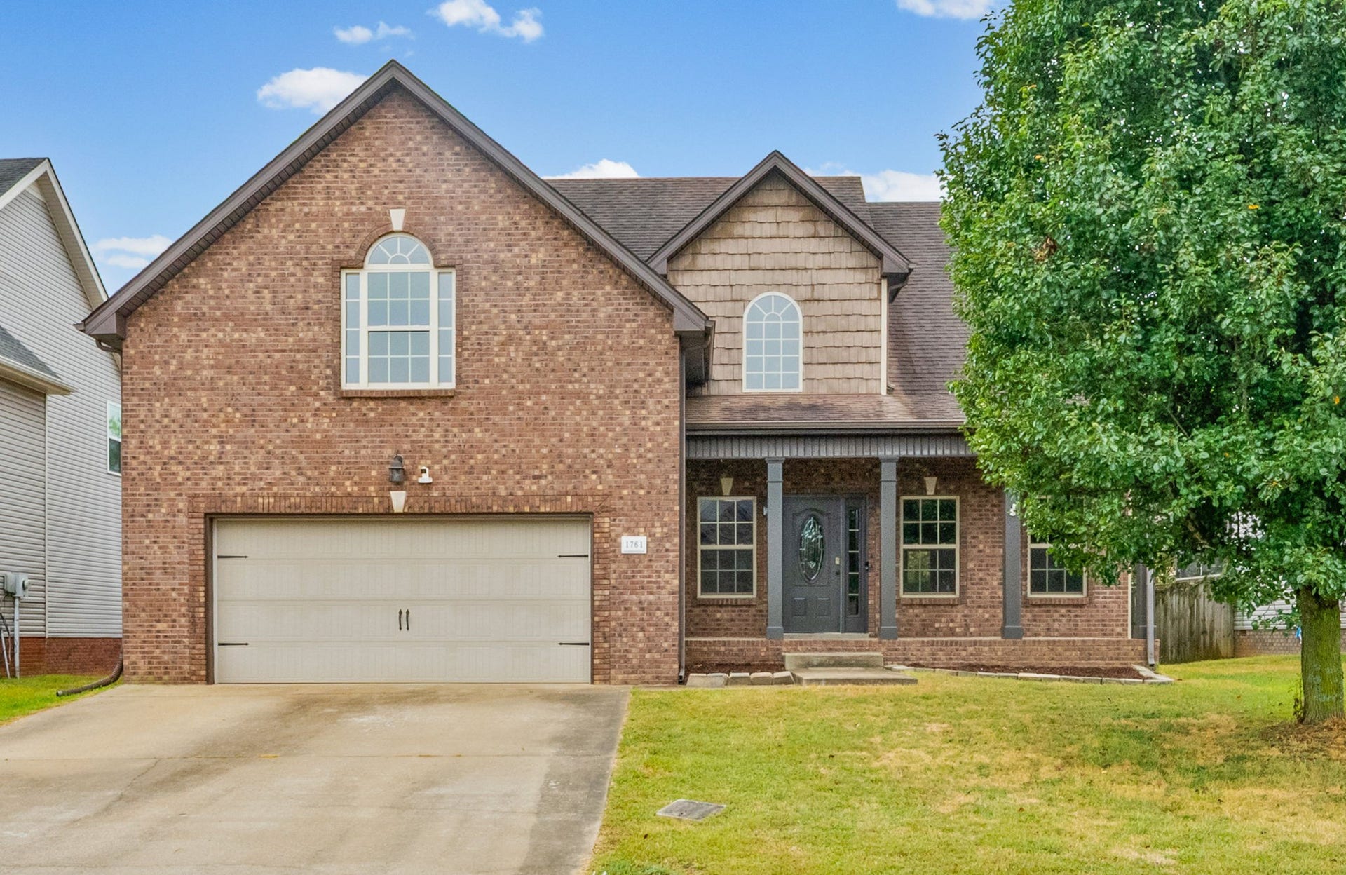 1761 Apache Way, Clarksville, TN 37042 1761 Apache Way, Clarksville, TN 37042