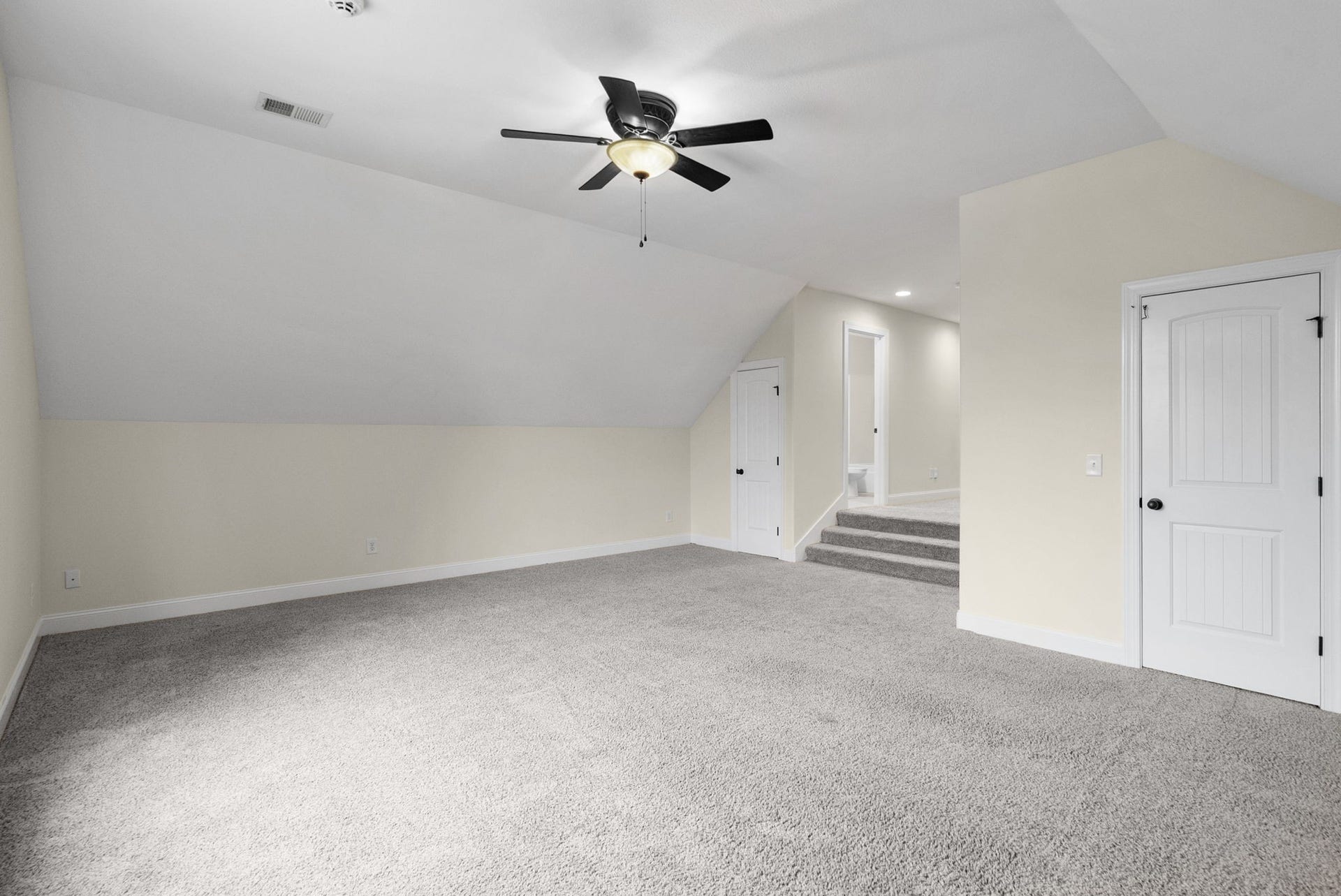 1761 Apache Way, Clarksville, TN 37042 1761 Apache Way, Clarksville, TN 37042