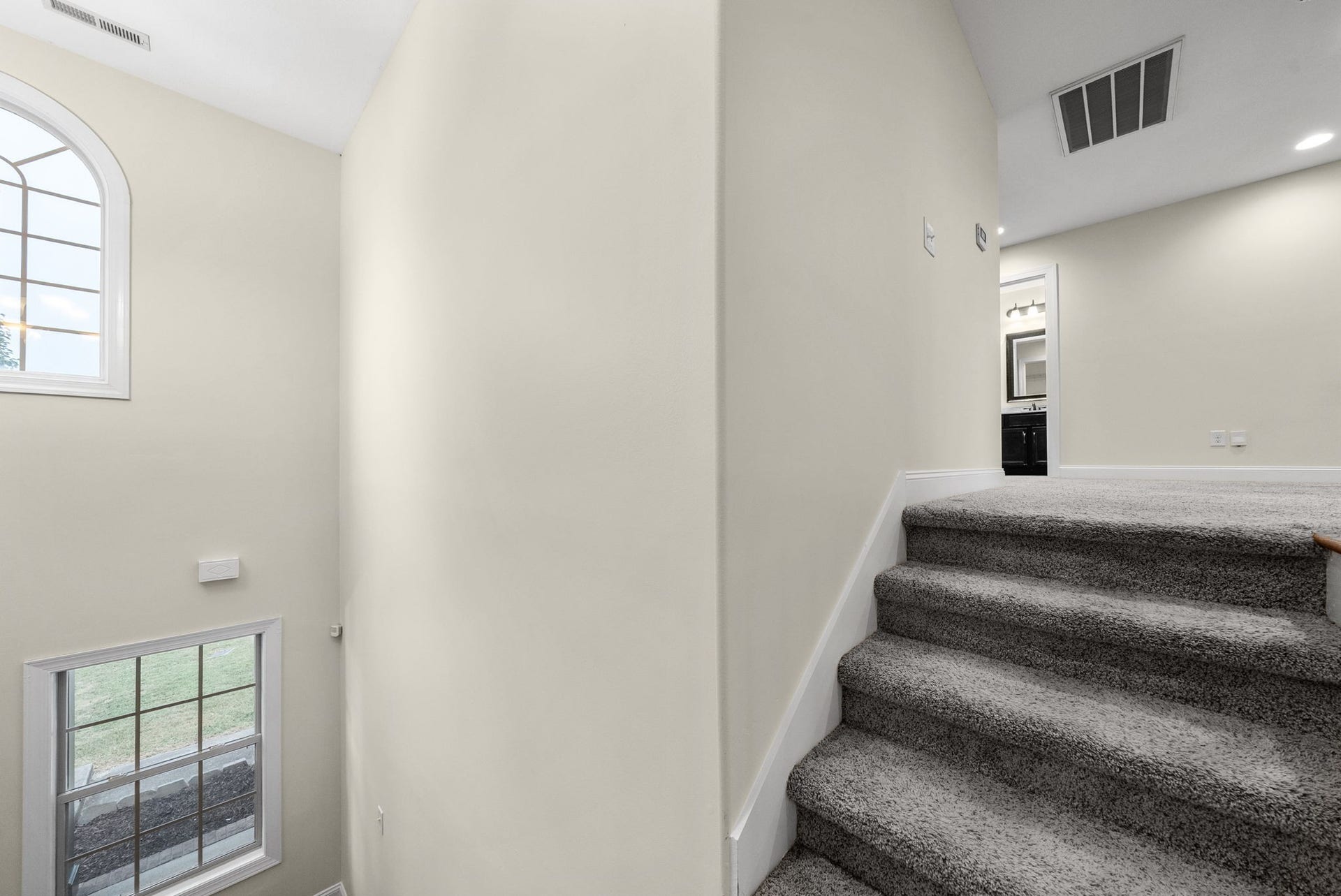 1761 Apache Way, Clarksville, TN 37042 1761 Apache Way, Clarksville, TN 37042