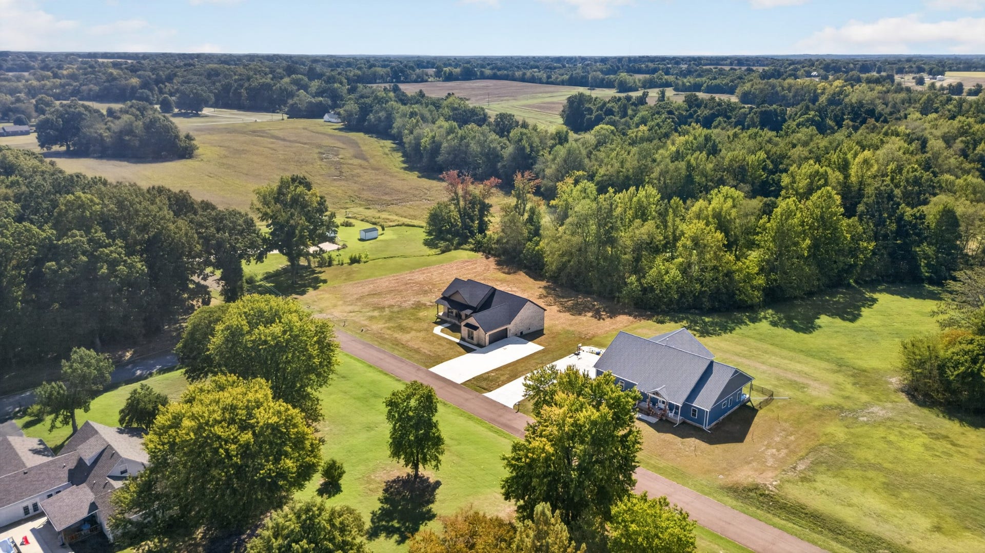 420 Sandhill Rd, Martin, TN 38237 420 Sandhill Rd, Martin, TN 38237