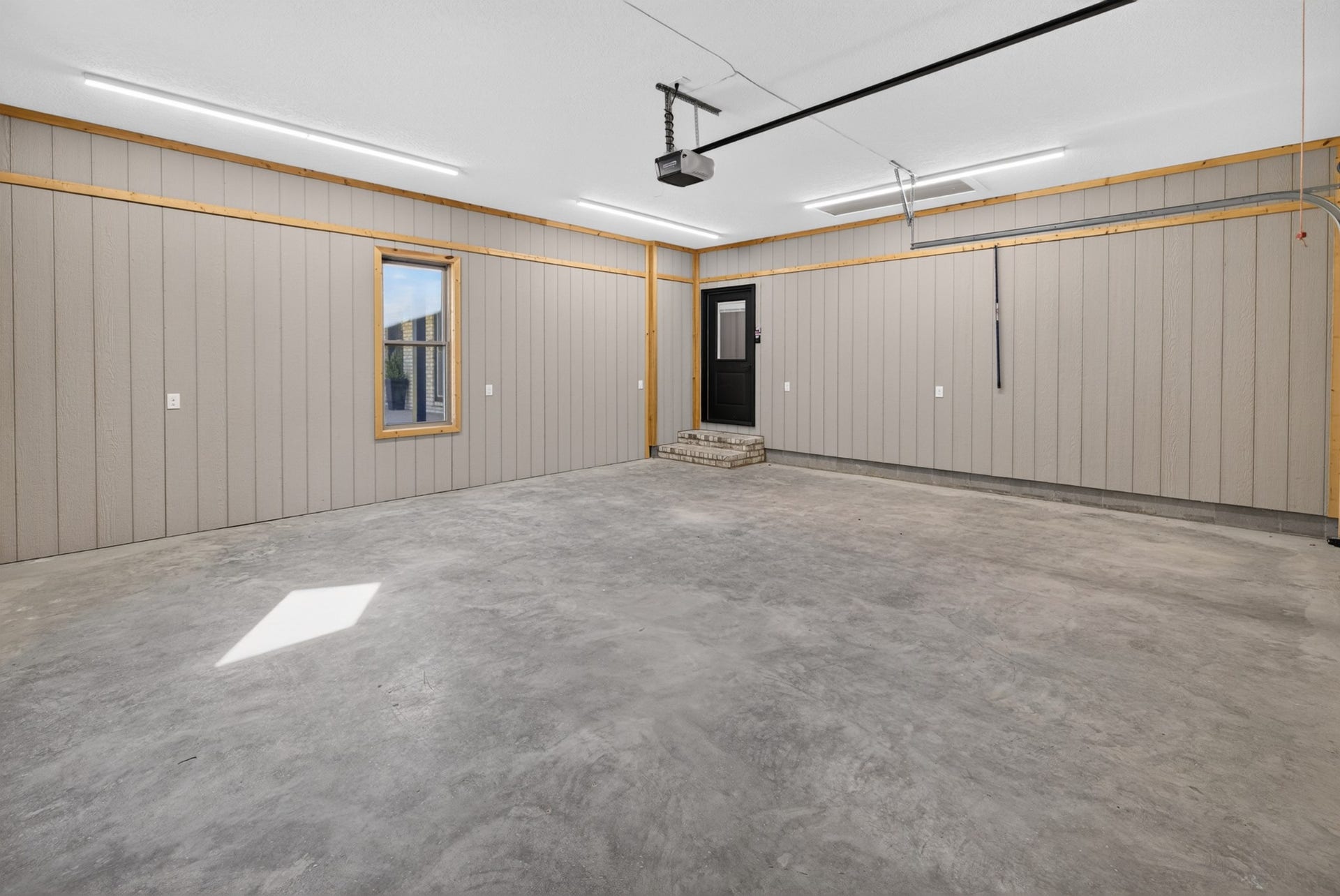 420 Sandhill Rd, Martin, TN 38237 420 Sandhill Rd, Martin, TN 38237
