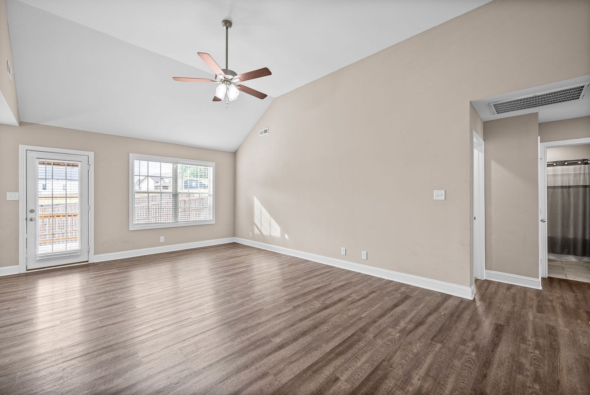 1269 Cardinal Creek Dr, Clarksville, TN 37040 1269 Cardinal Creek Dr, Clarksville, TN 37040