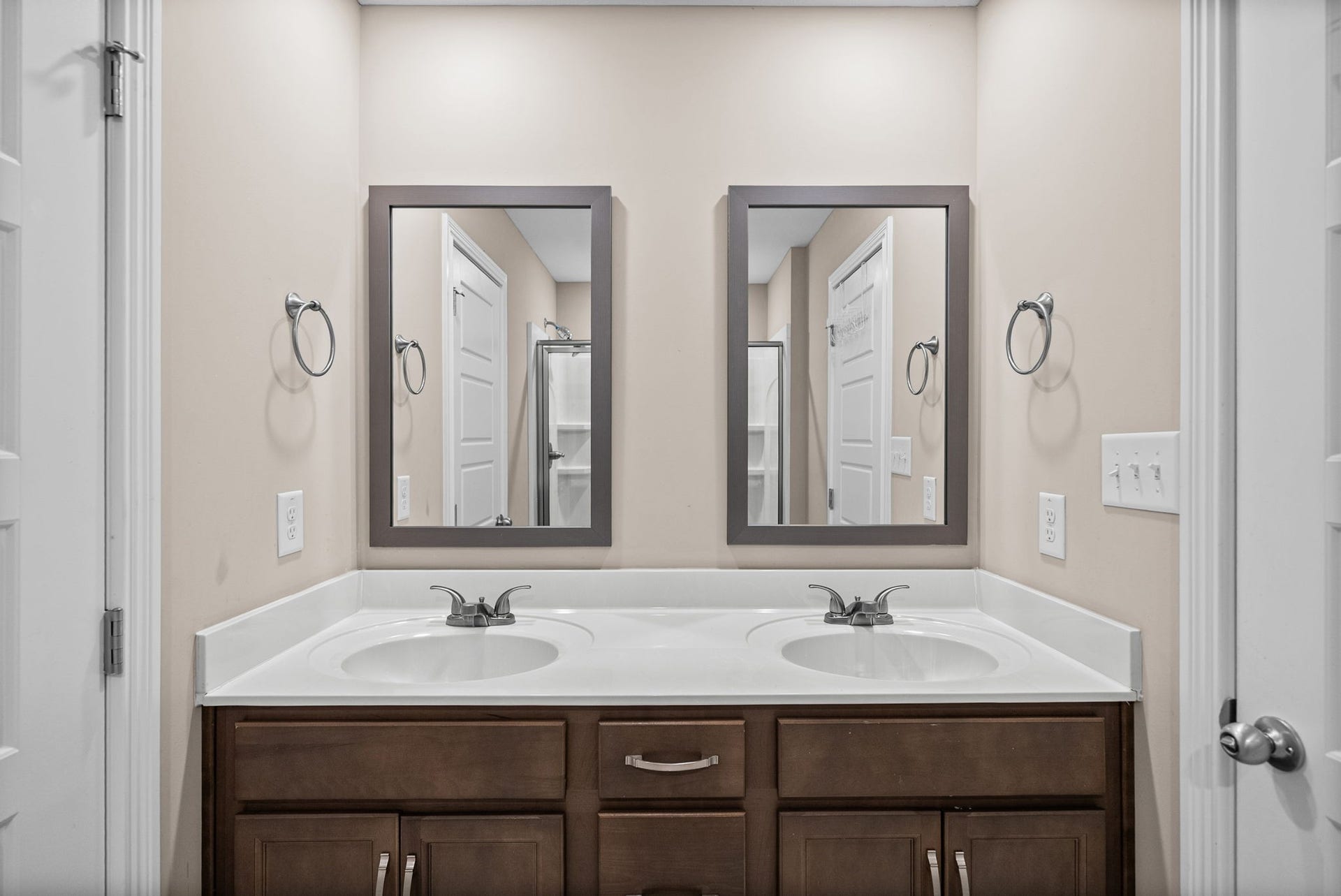 1269 Cardinal Creek Dr, Clarksville, TN 37040 1269 Cardinal Creek Dr, Clarksville, TN 37040