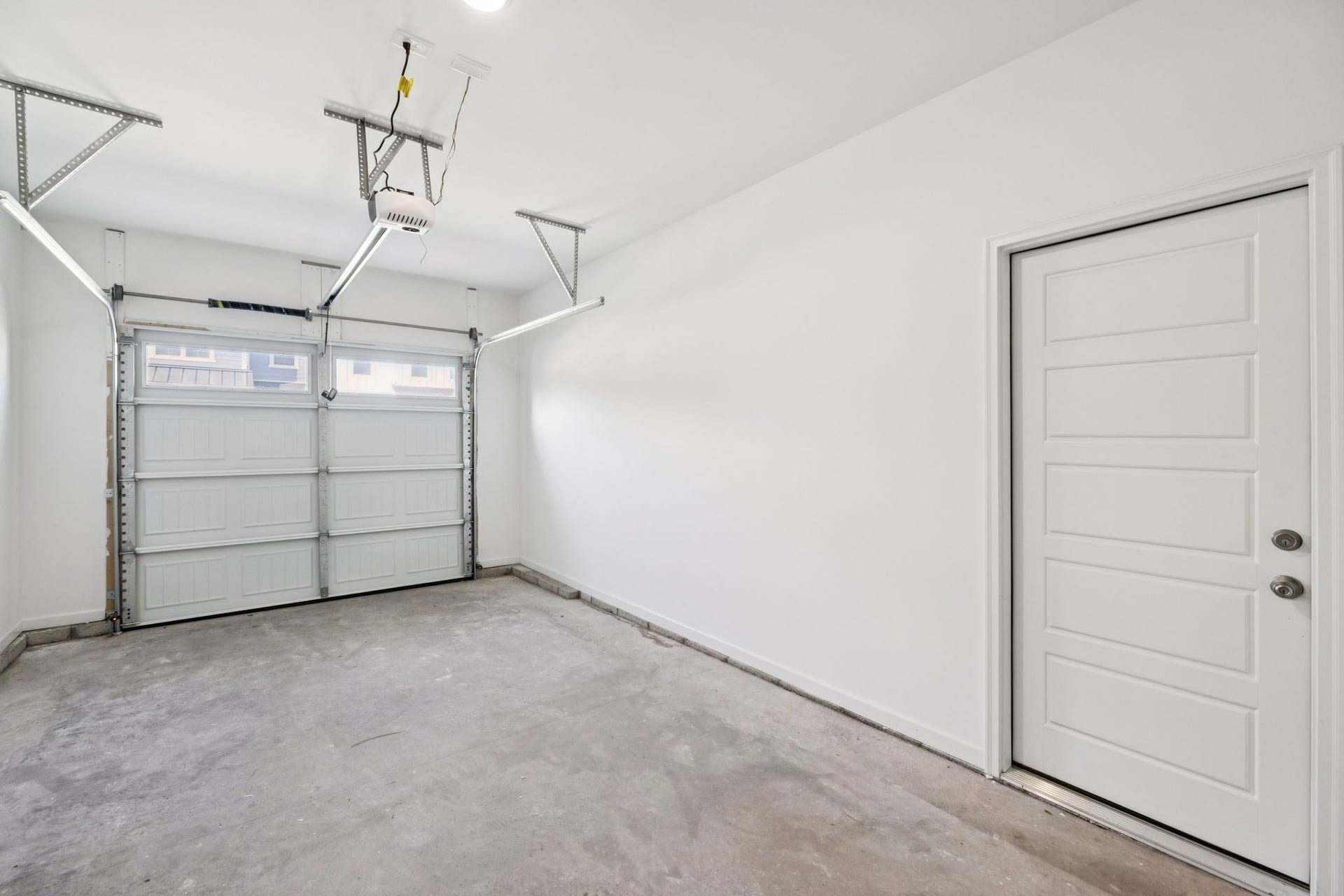 351 Carver Connection, Lebanon, TN 37087