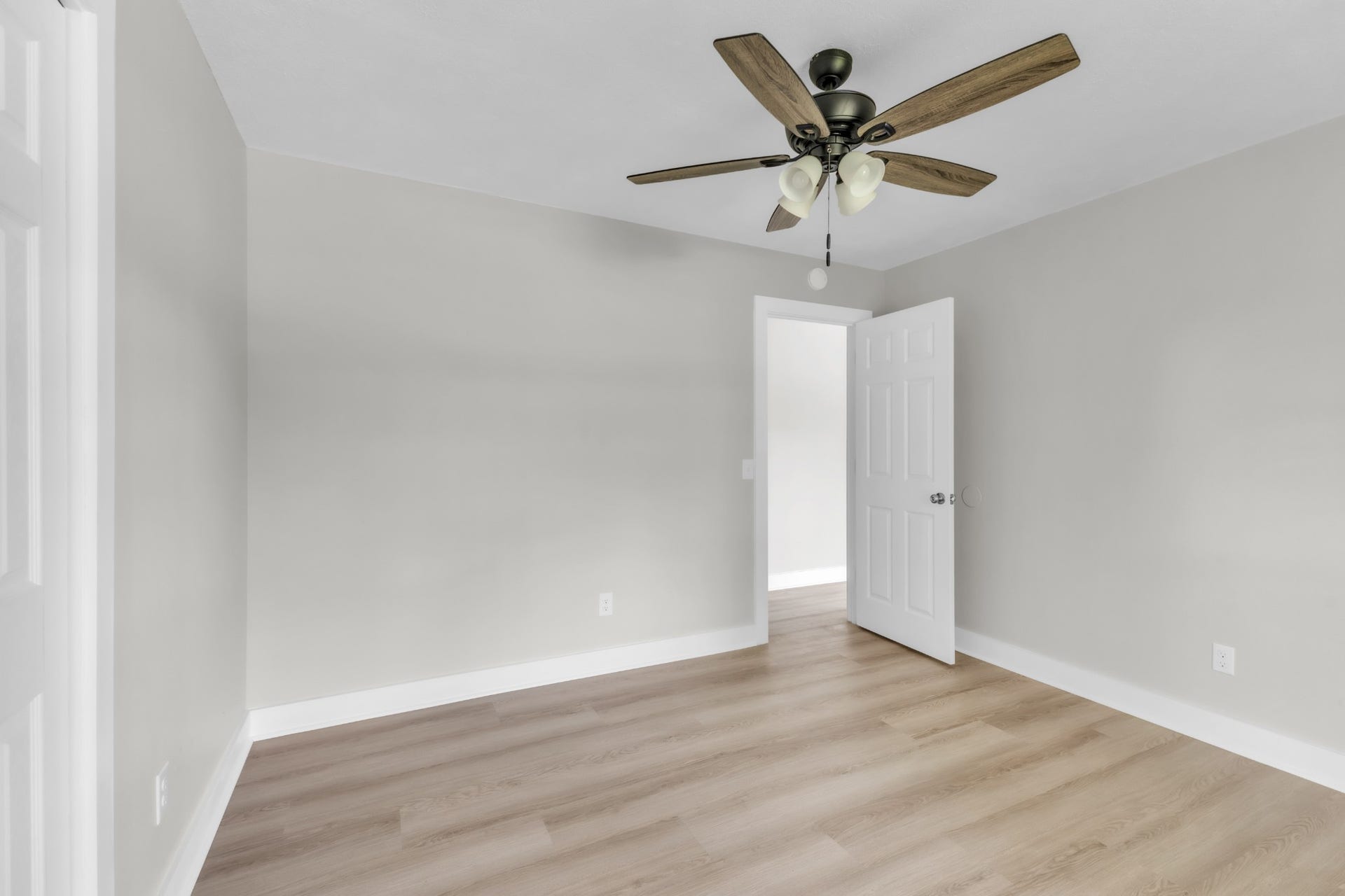 340 Blade St, Gallatin, TN 37066 340 Blade St, Gallatin, TN 37066