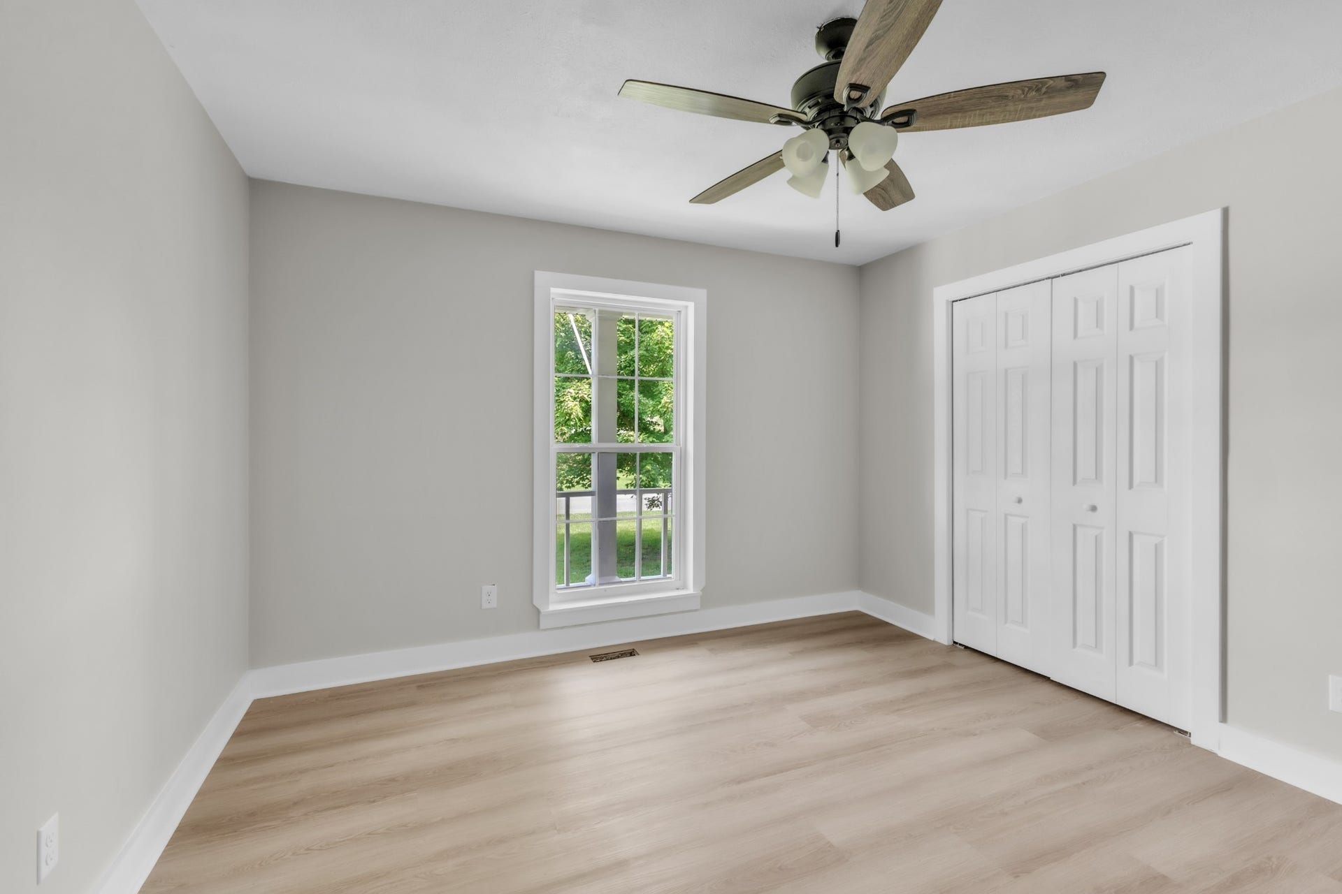 340 Blade St, Gallatin, TN 37066 340 Blade St, Gallatin, TN 37066