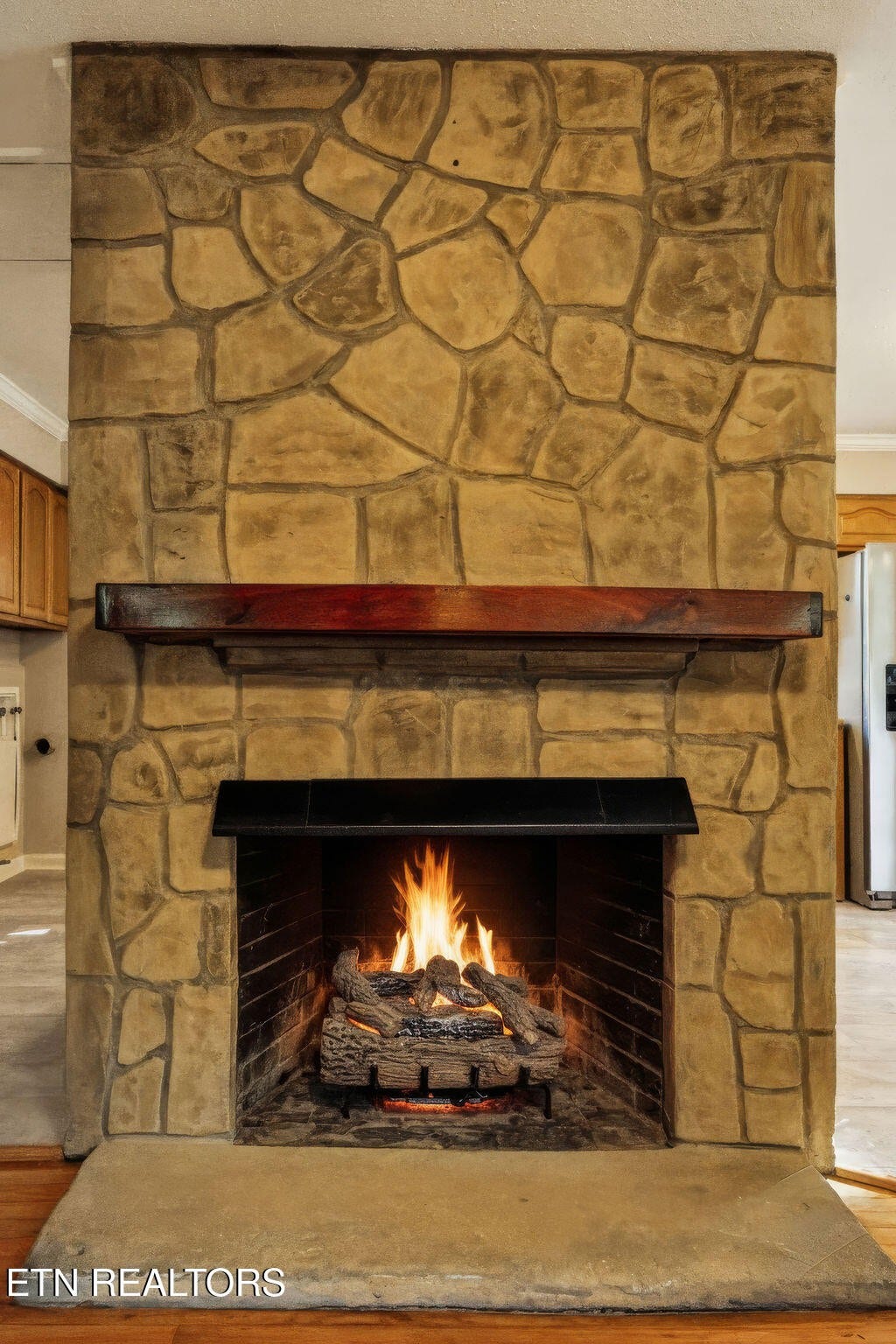 132 Taylor Rd, Oak Ridge, TN 37830 132 Taylor Rd, Oak Ridge, TN 37830