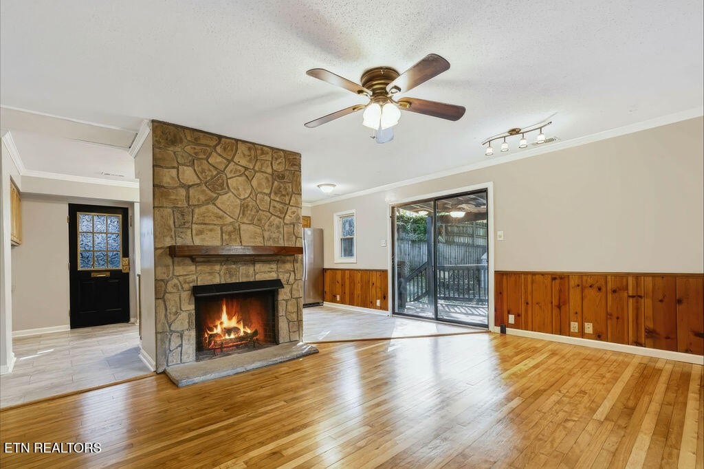 132 Taylor Rd, Oak Ridge, TN 37830 132 Taylor Rd, Oak Ridge, TN 37830