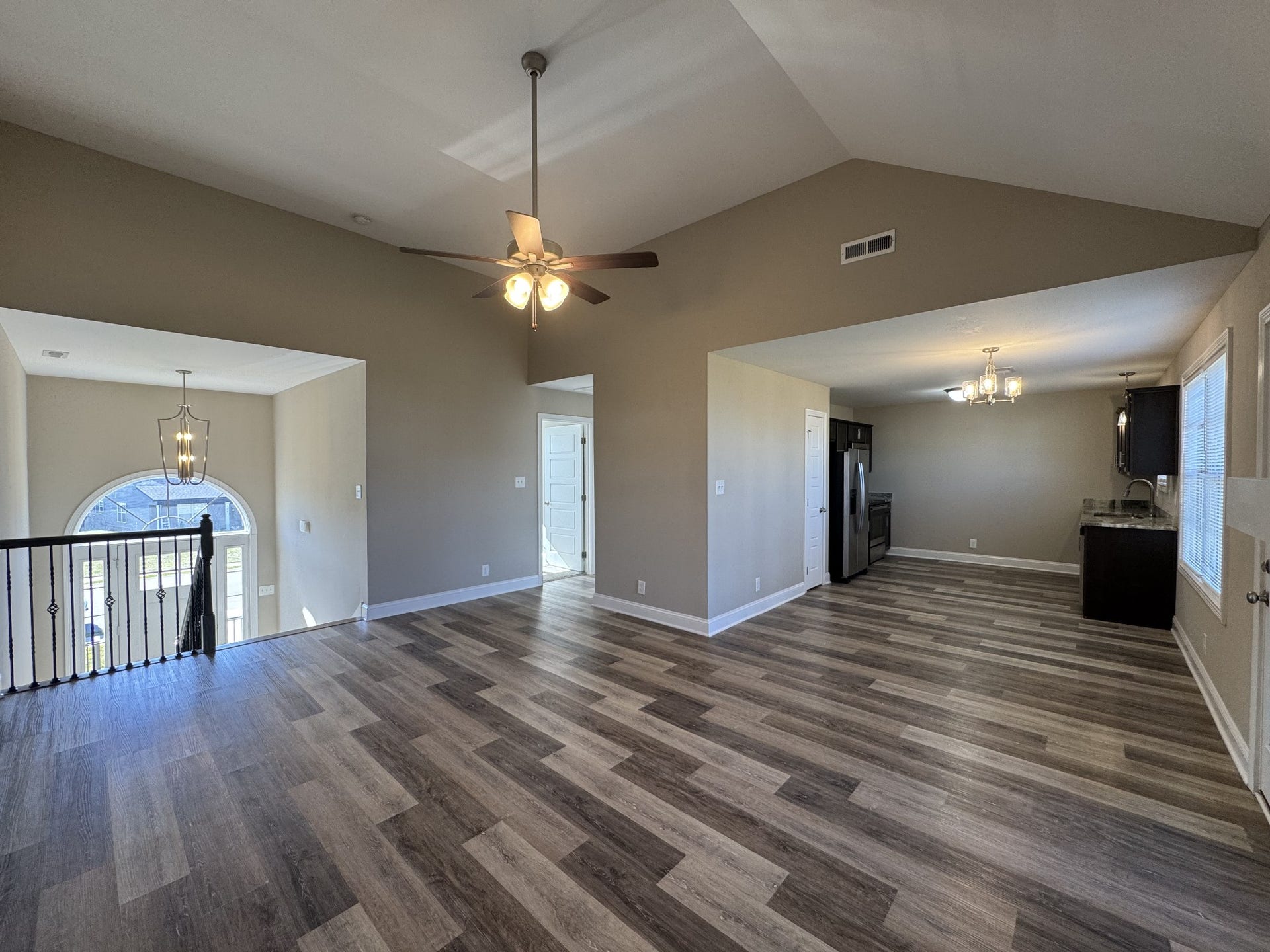 295 Dugger Dr, Clarksville, TN 37042 295 Dugger Dr, Clarksville, TN 37042