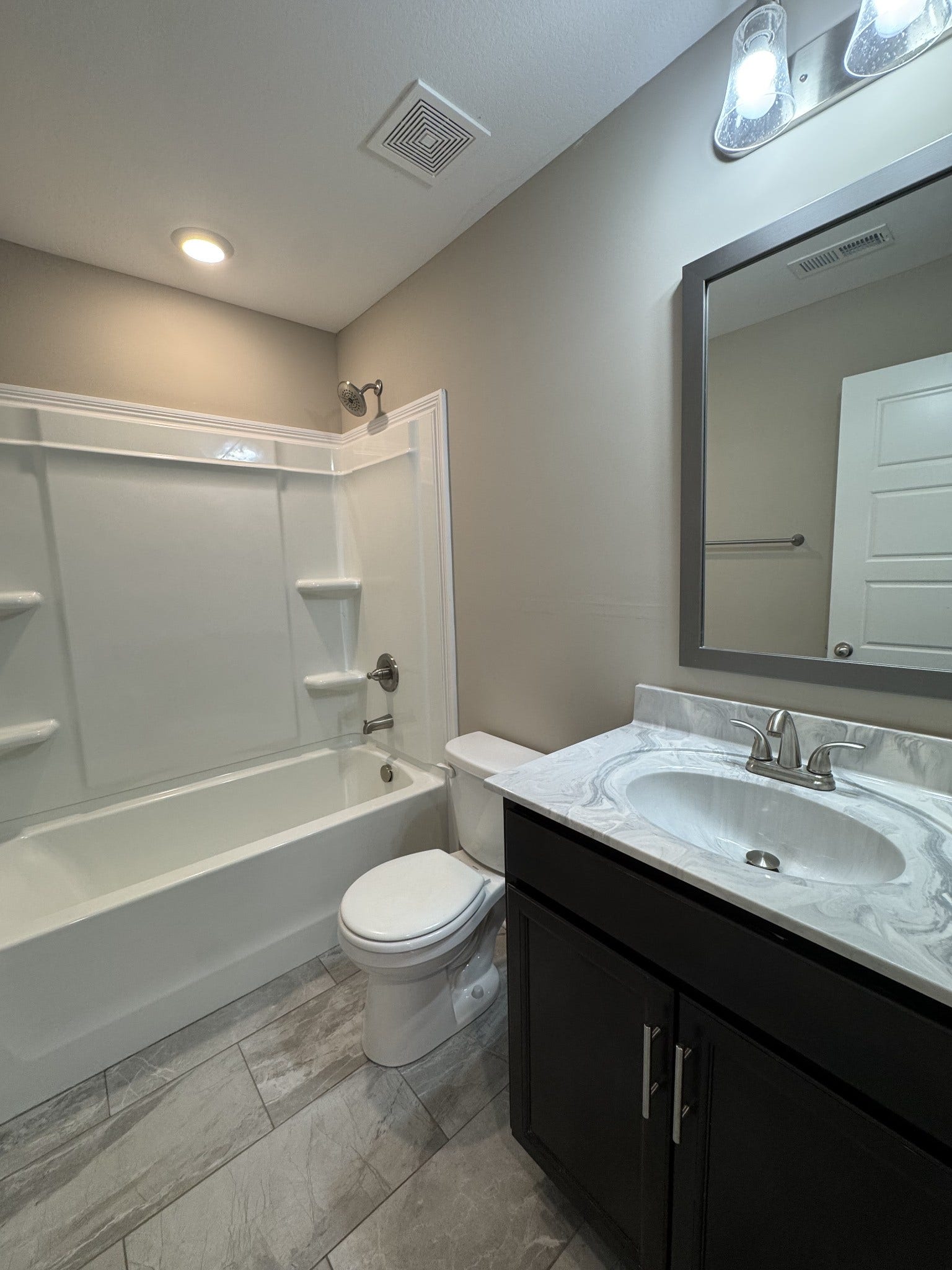 295 Dugger Dr, Clarksville, TN 37042 295 Dugger Dr, Clarksville, TN 37042