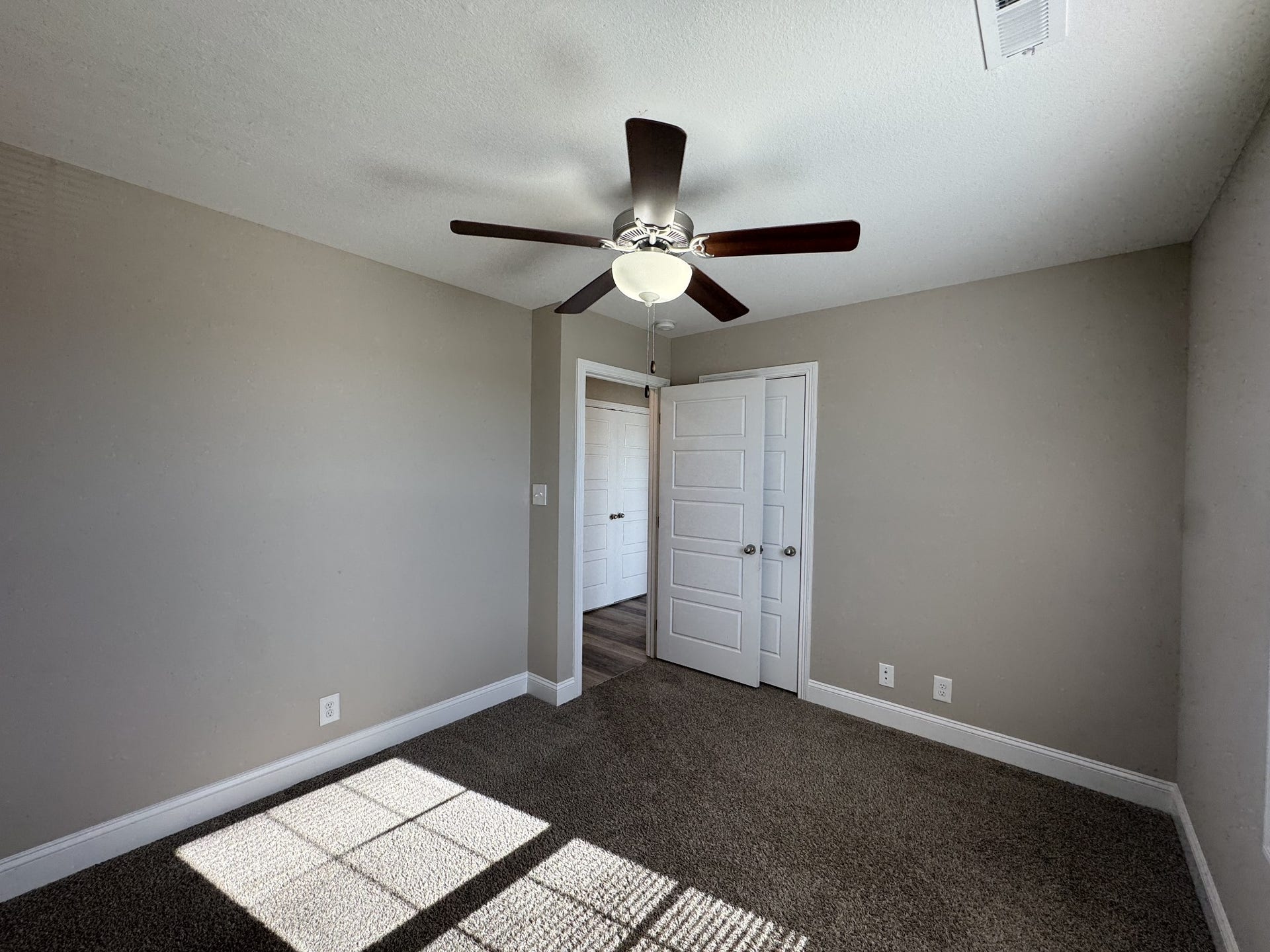 295 Dugger Dr, Clarksville, TN 37042 295 Dugger Dr, Clarksville, TN 37042