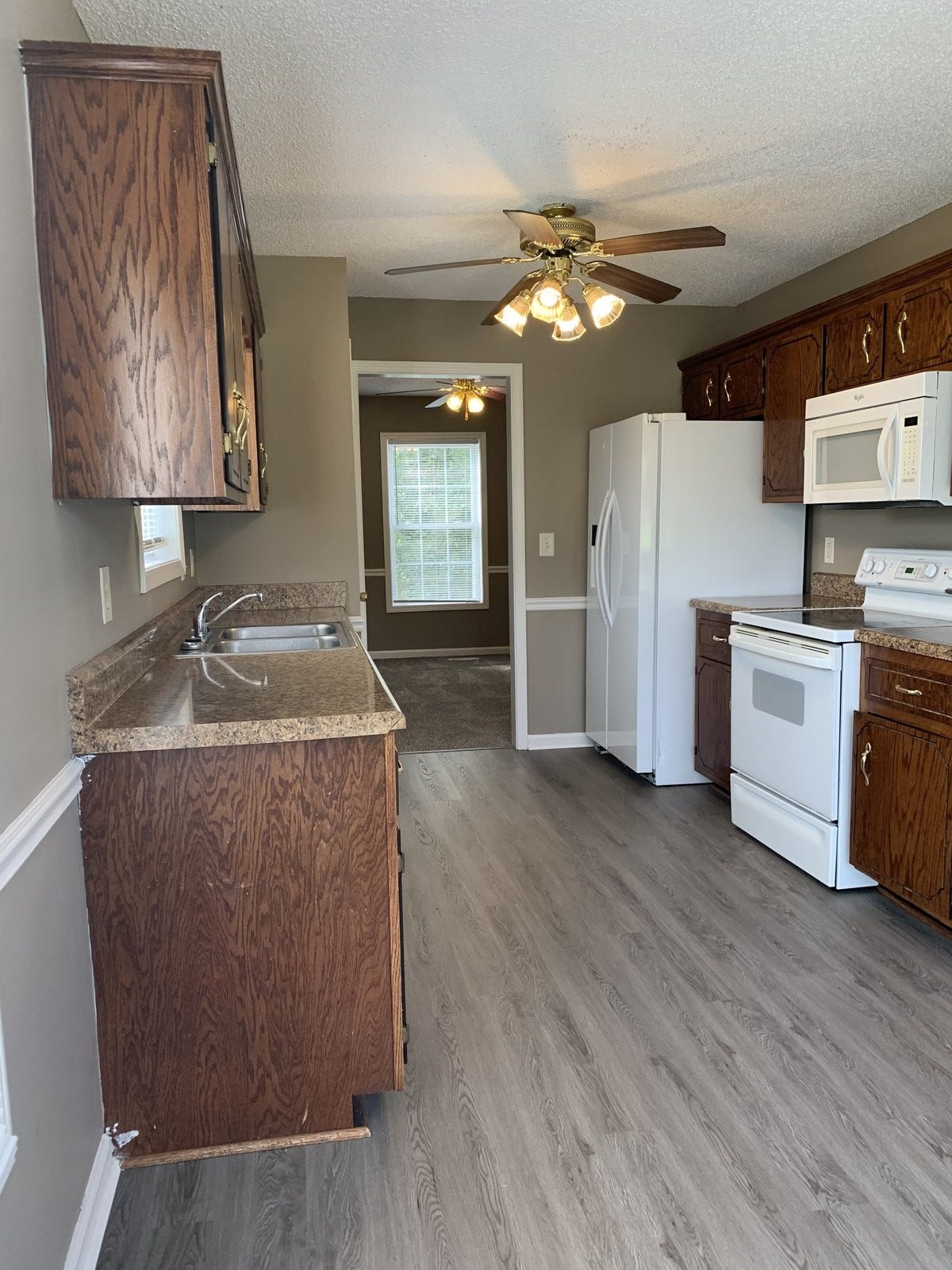 1476 Buchanon Dr, Clarksville, TN 37042 1476 Buchanon Dr, Clarksville, TN 37042