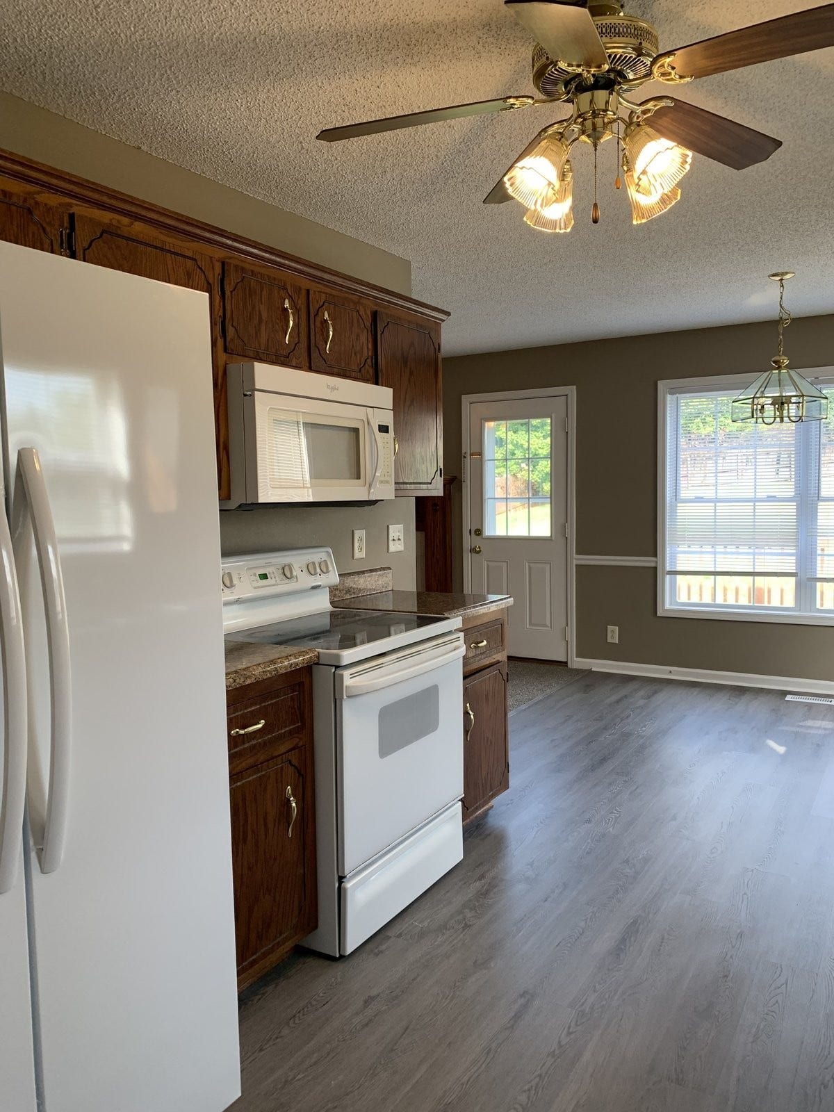 1476 Buchanon Dr, Clarksville, TN 37042 1476 Buchanon Dr, Clarksville, TN 37042